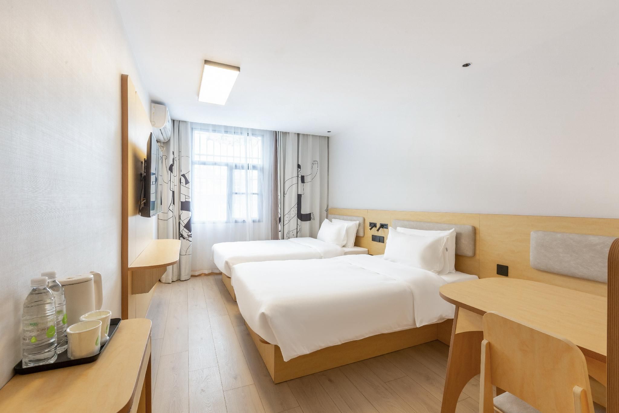Huazhu - Twin Room
