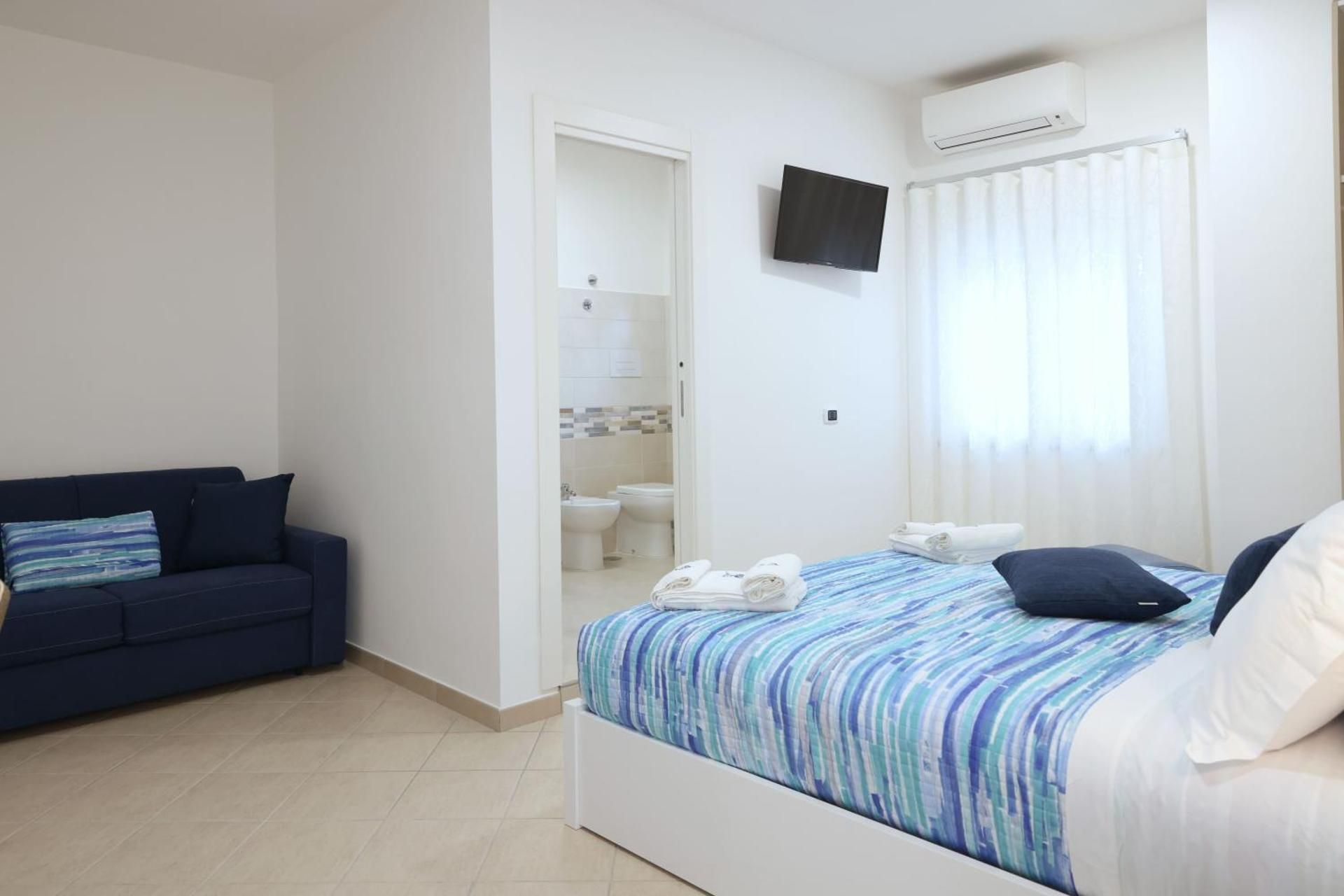 Large Double Room