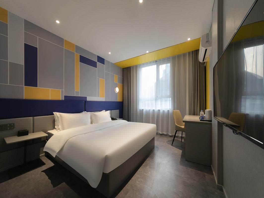 WH - New 7 Days Haoshui 1 Bed Room