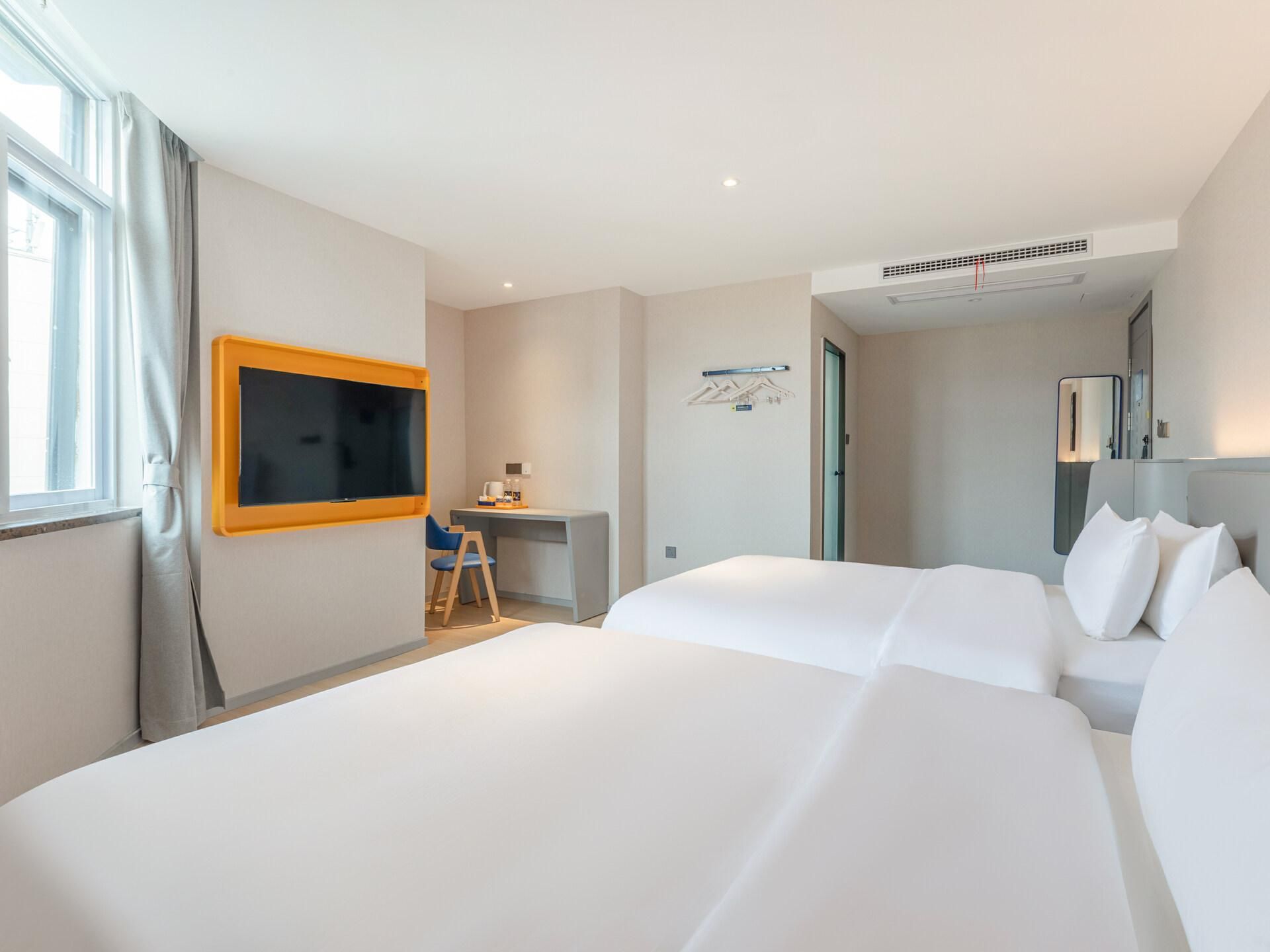 WH - New 7 Days Comfort Twin Room