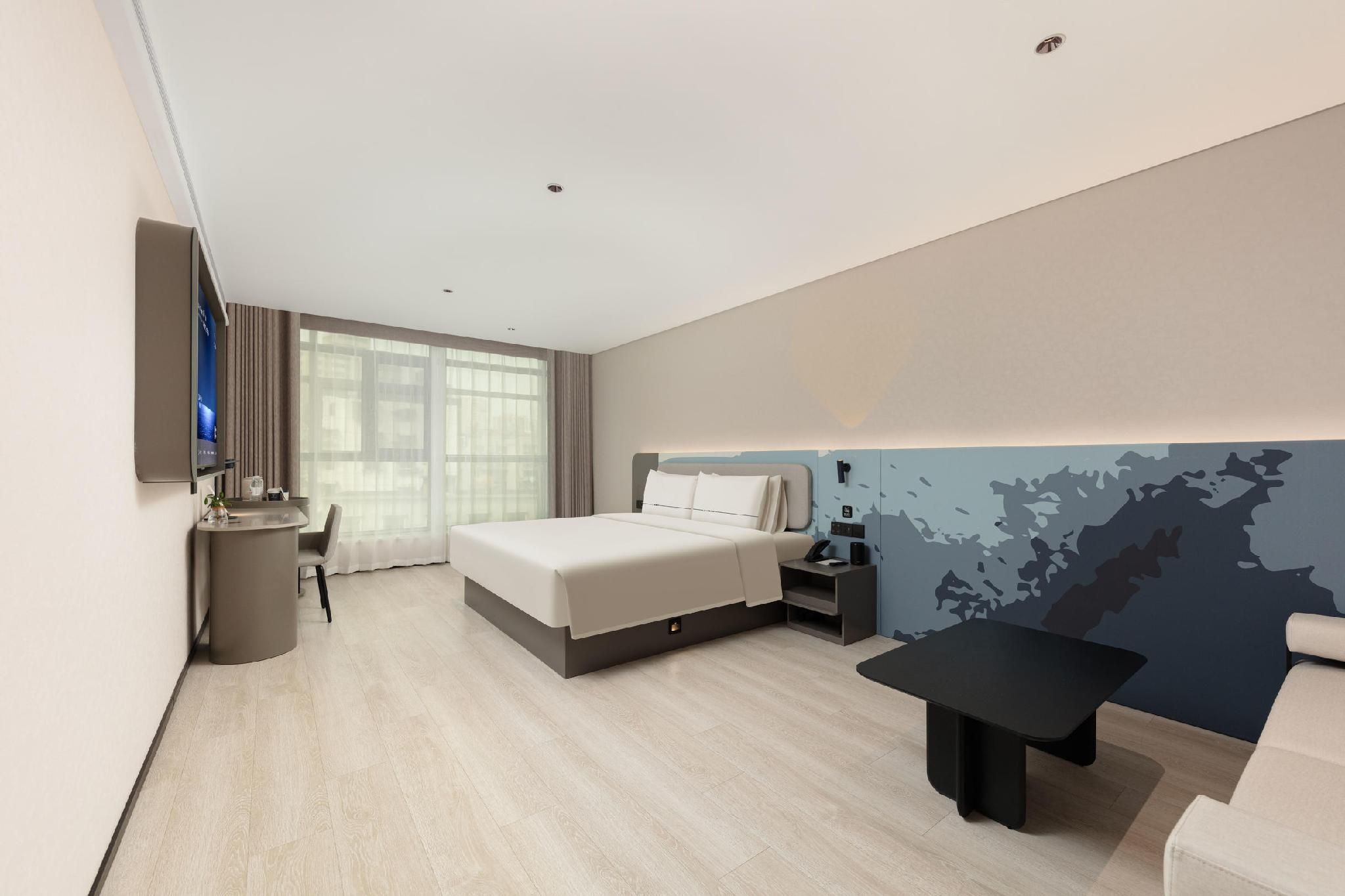 Senior Suite
