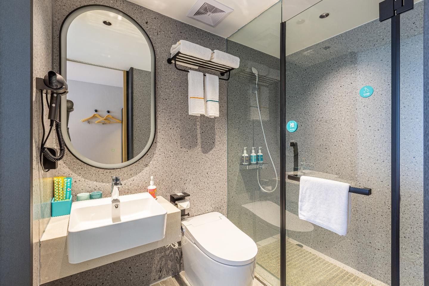 Dossen - Business Intelligent 1 Bed Room