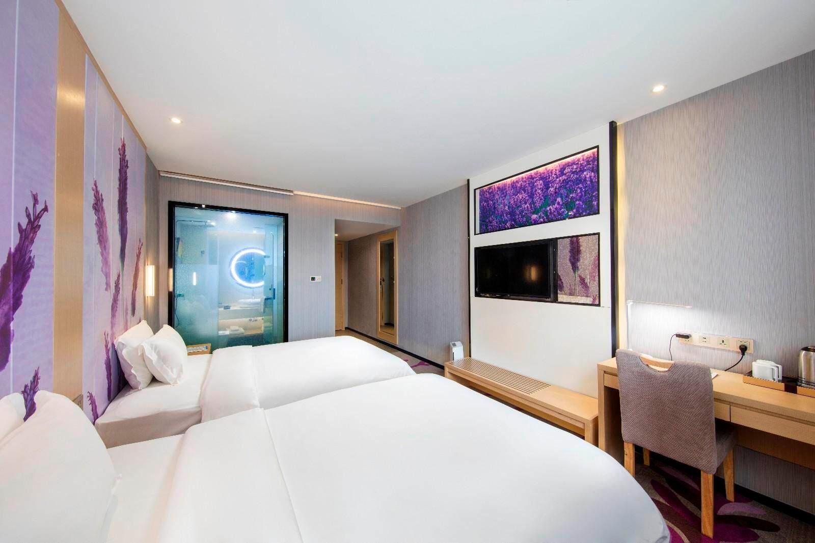 WH - Deluxe Room Twin