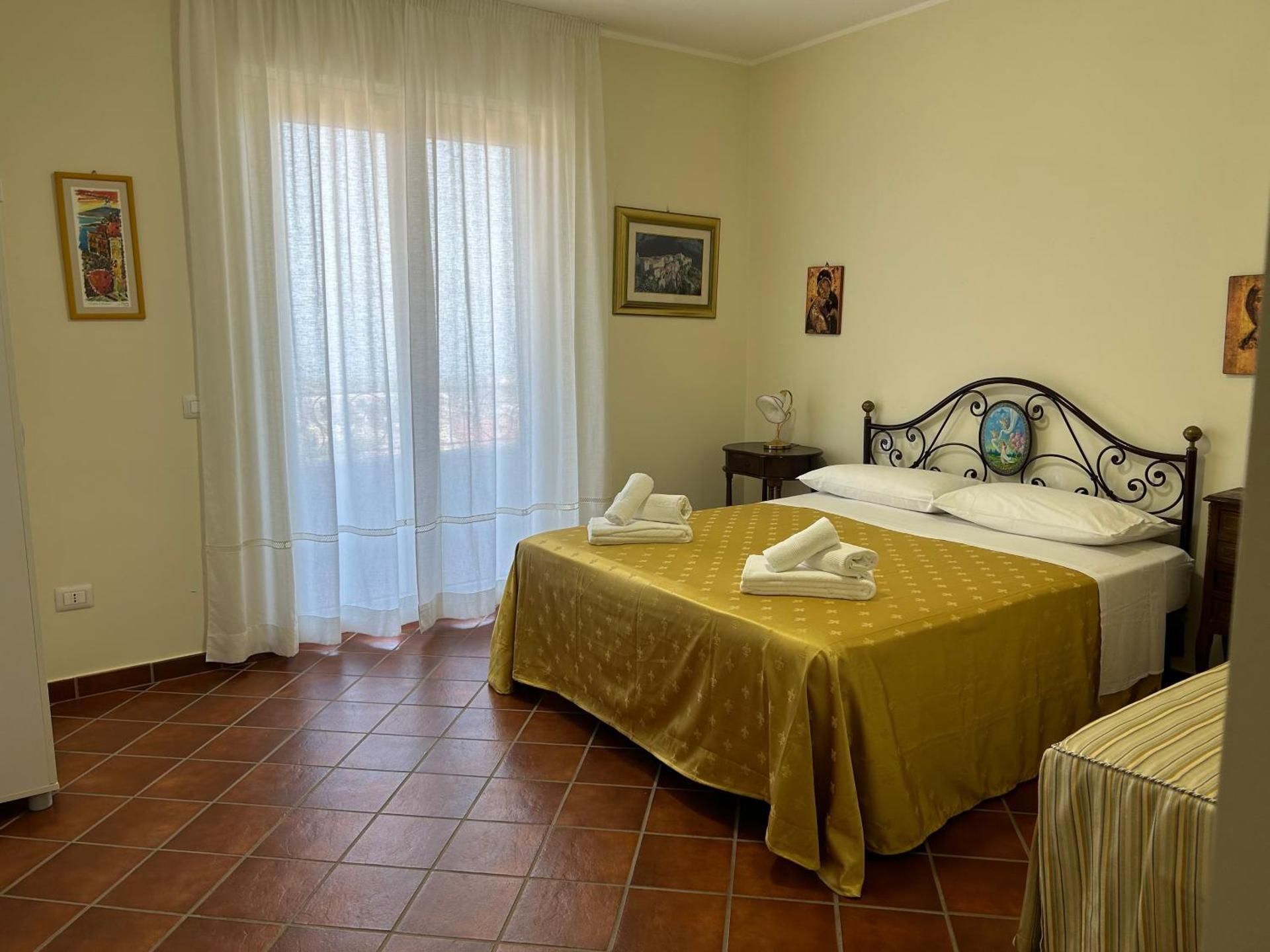 Triple Room with View