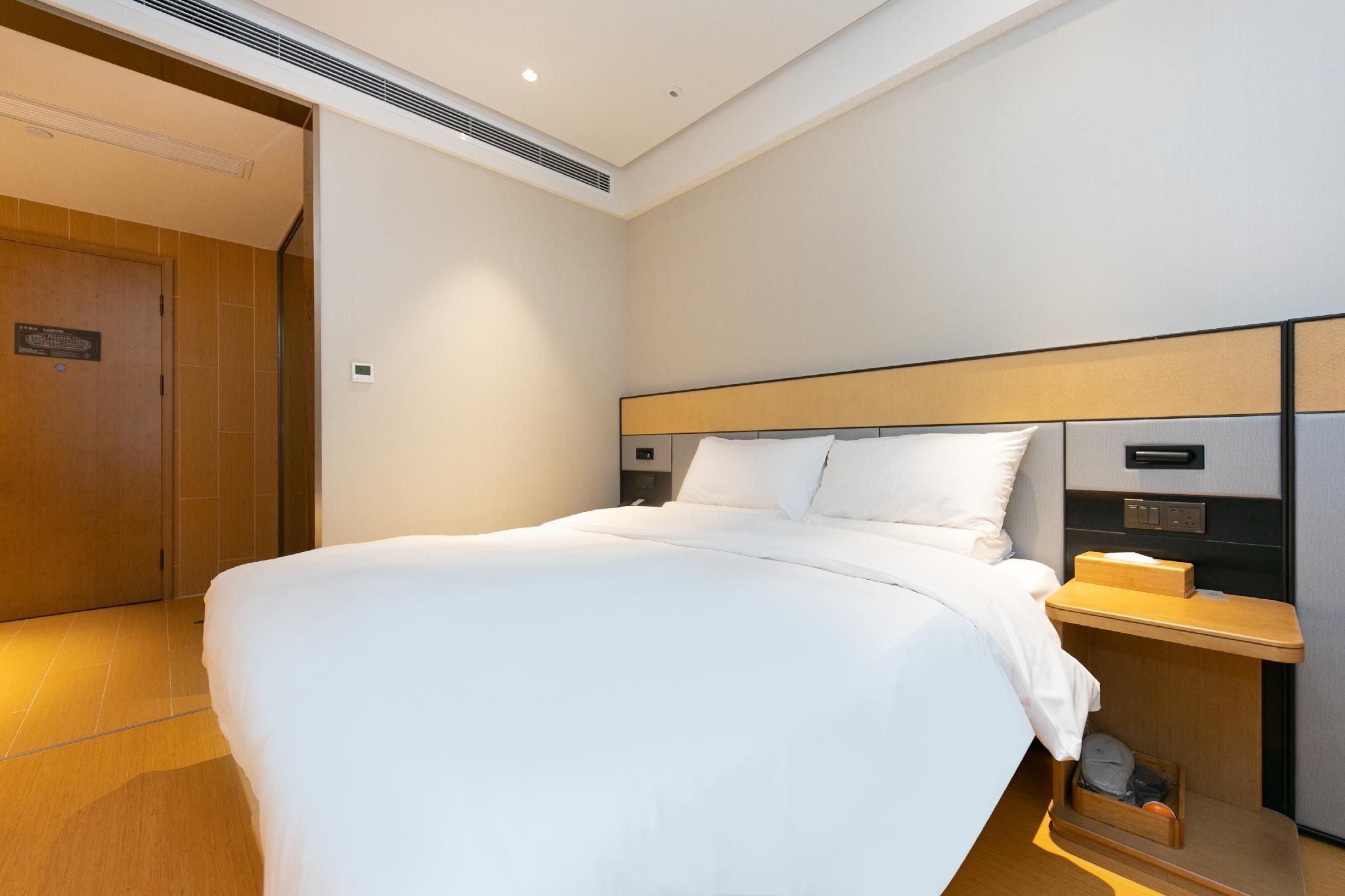SHUYA Superior Queen Room
