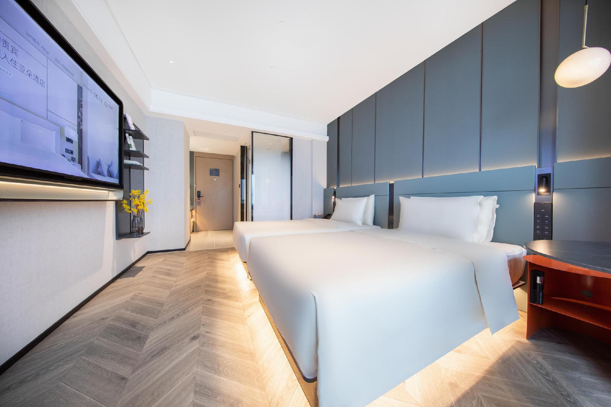Twin Superior