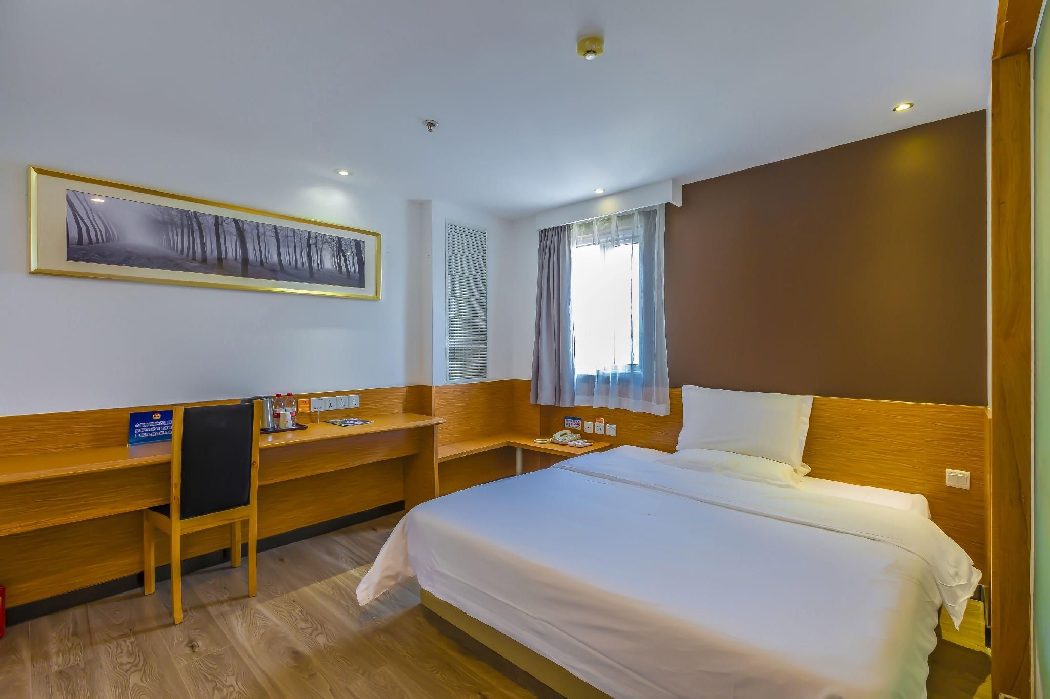 WH - Traditional Bed Room
