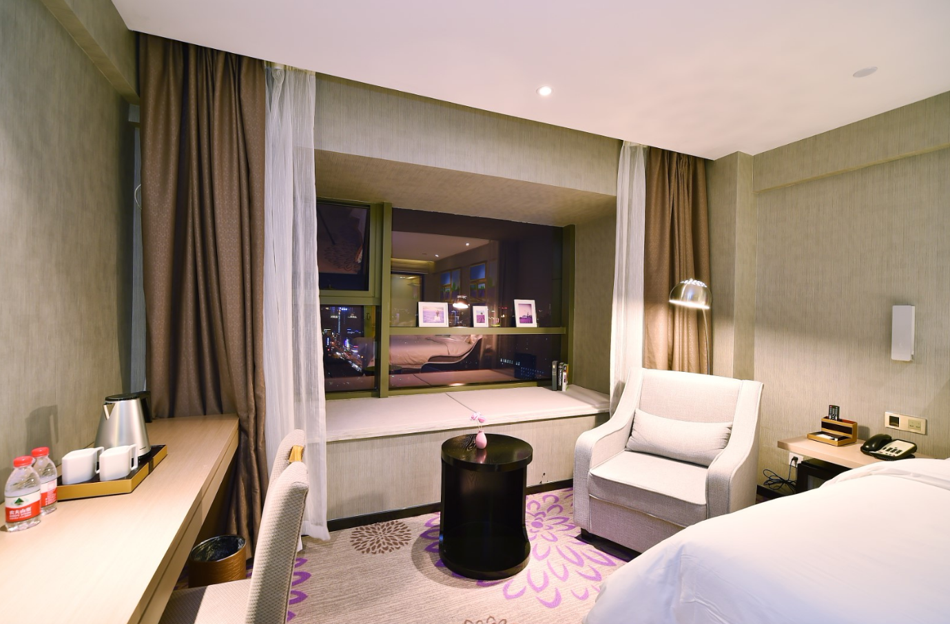 Twin Deluxe Room