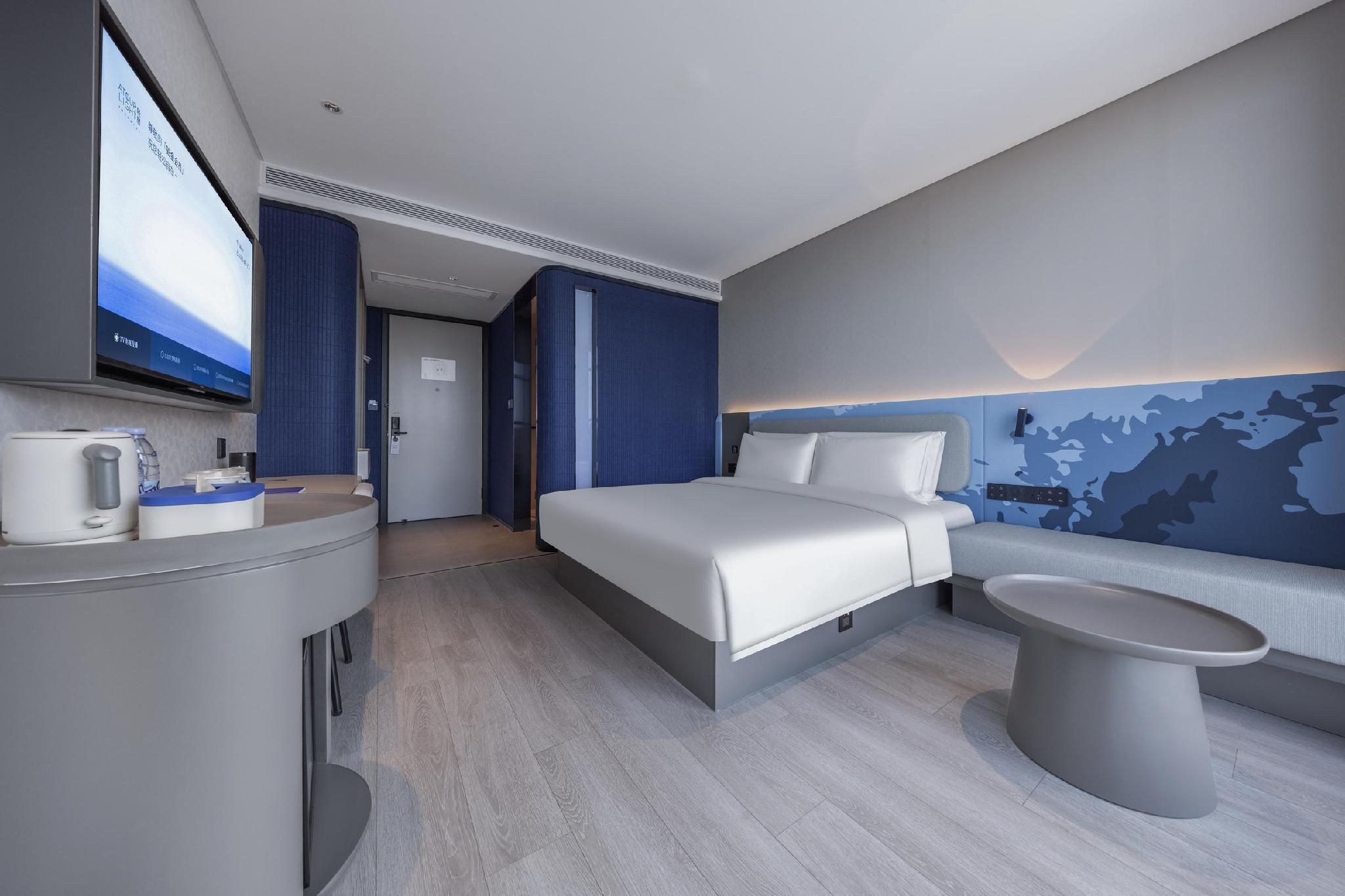 Comfort Queen Room