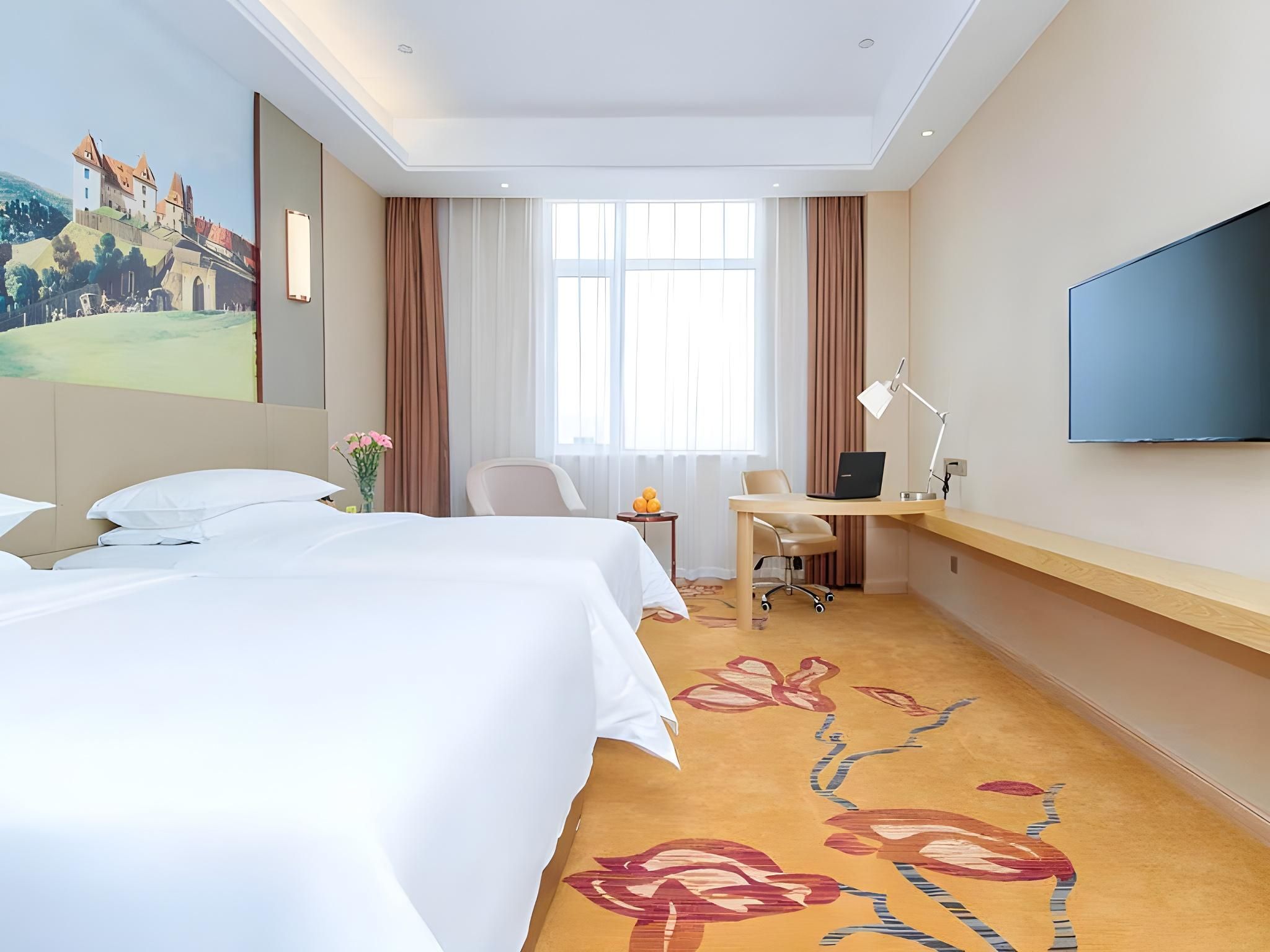 WH - Deluxe Room Twin