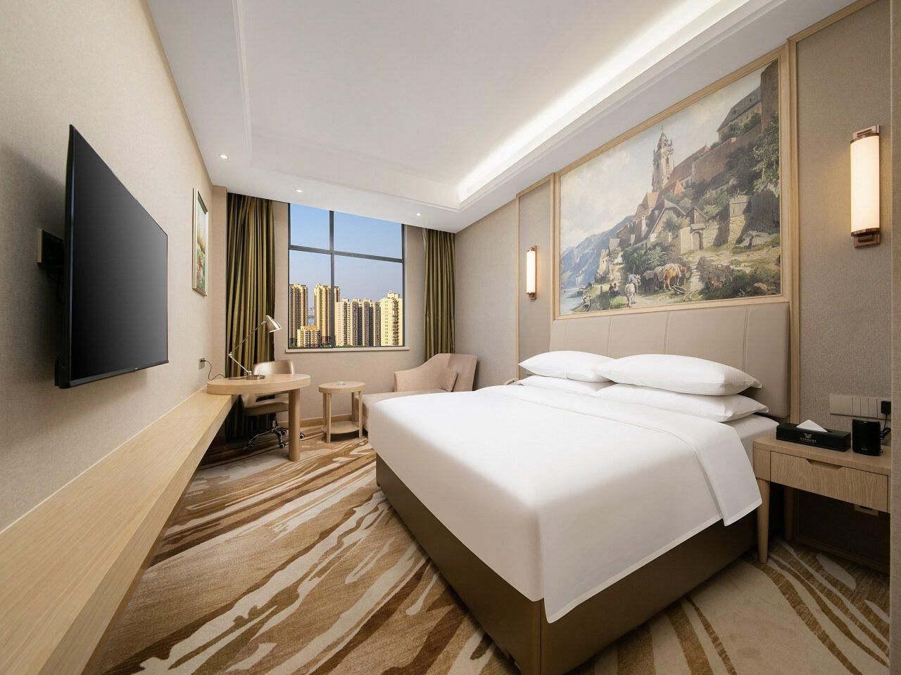 Deluxe Queen Room