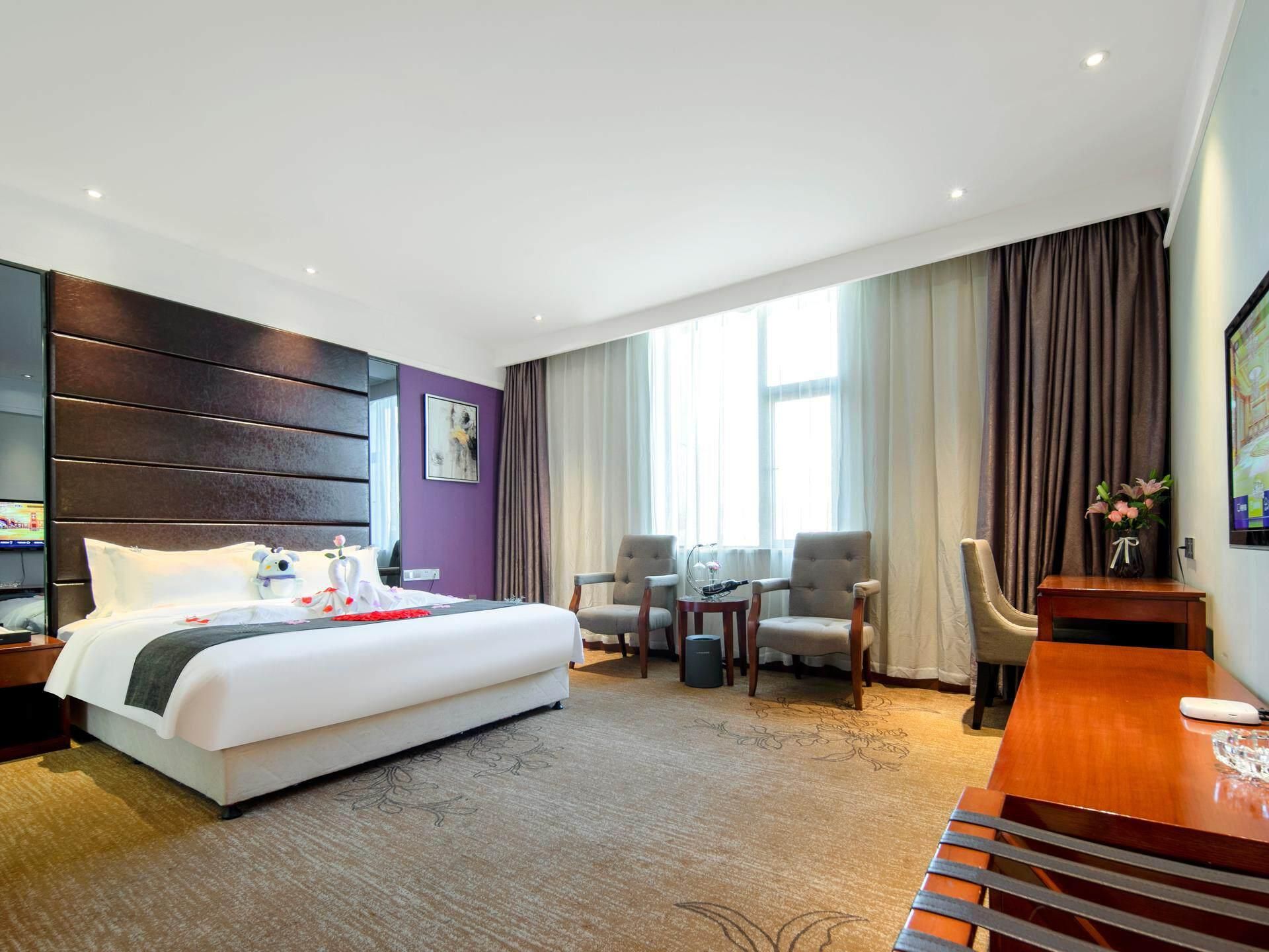 WH - Youxiang Romantic Room