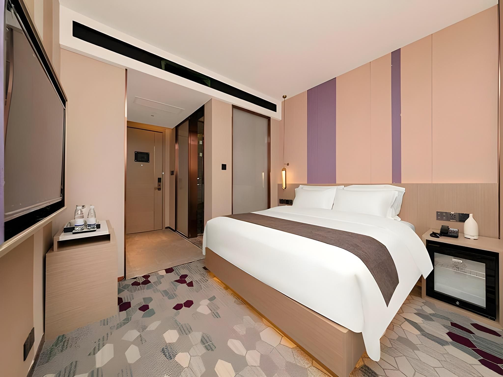 Superior 1 Bed Room, No Window