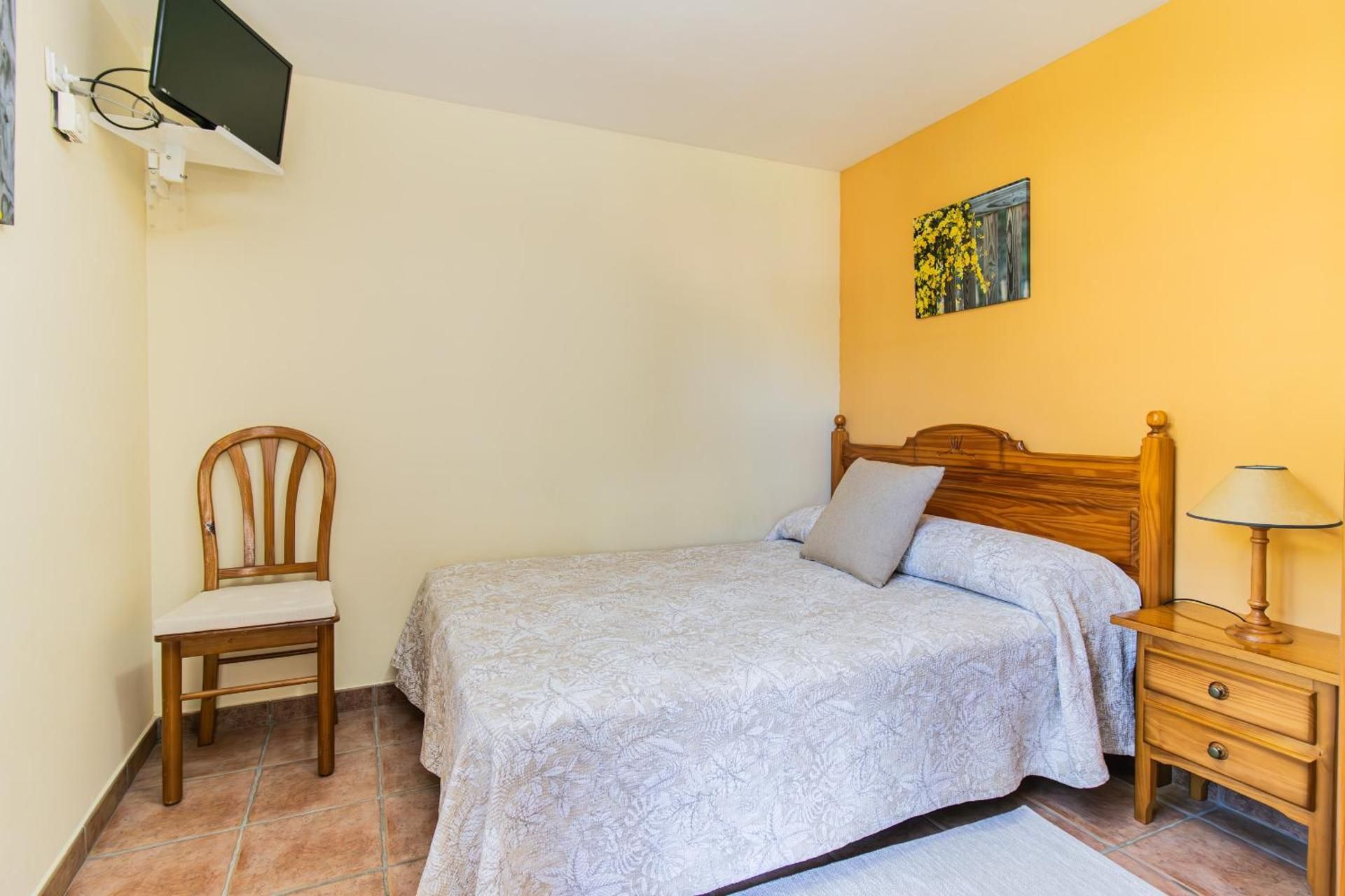 Double Room with Private Bathroom