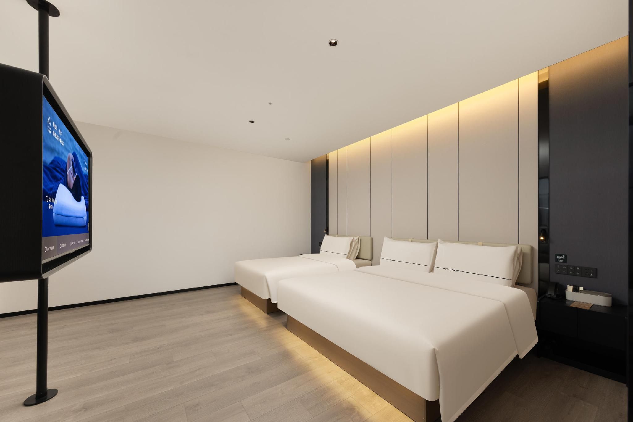 Premier Family Room