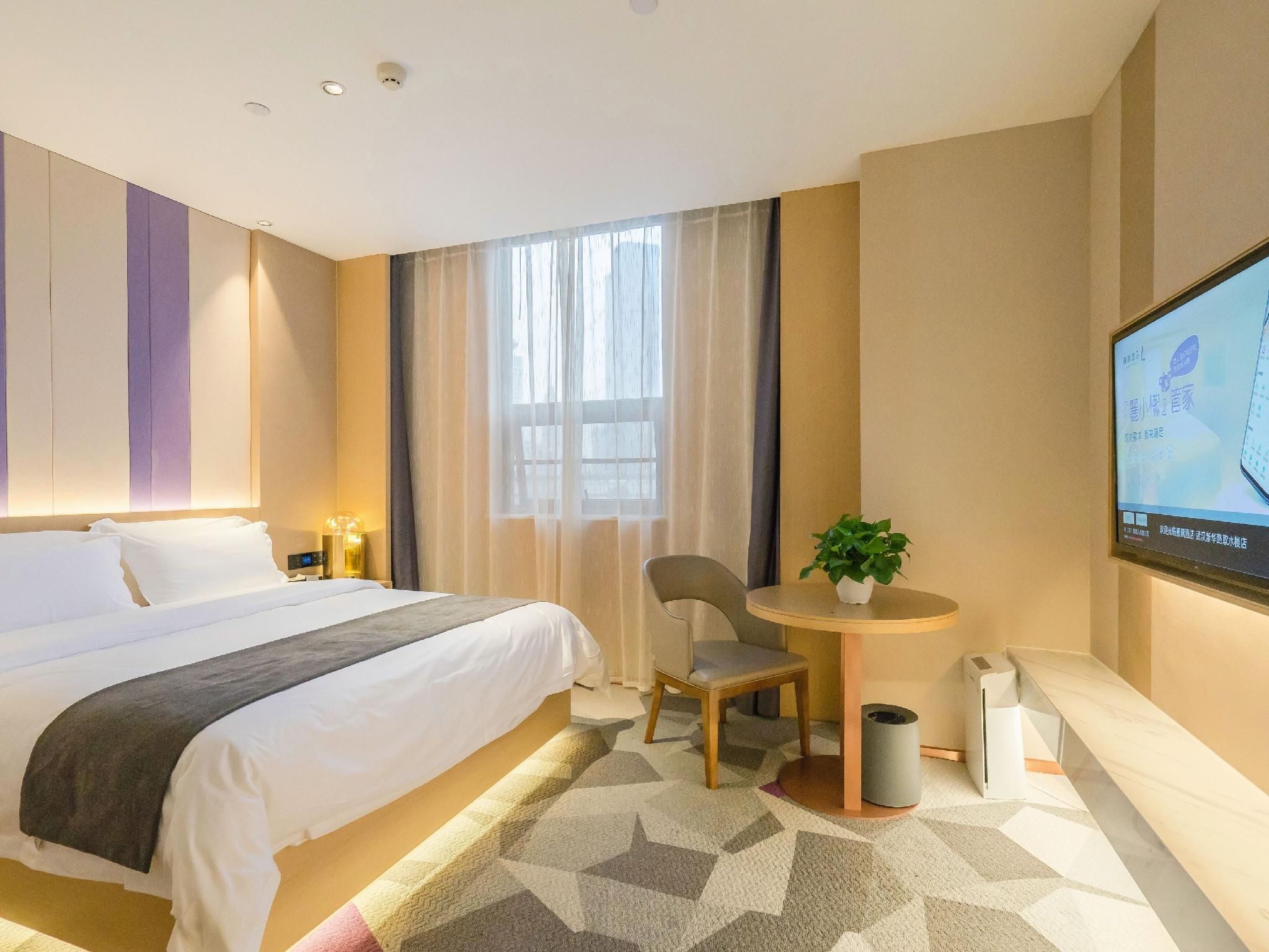 WH - Deluxe Bed Room
