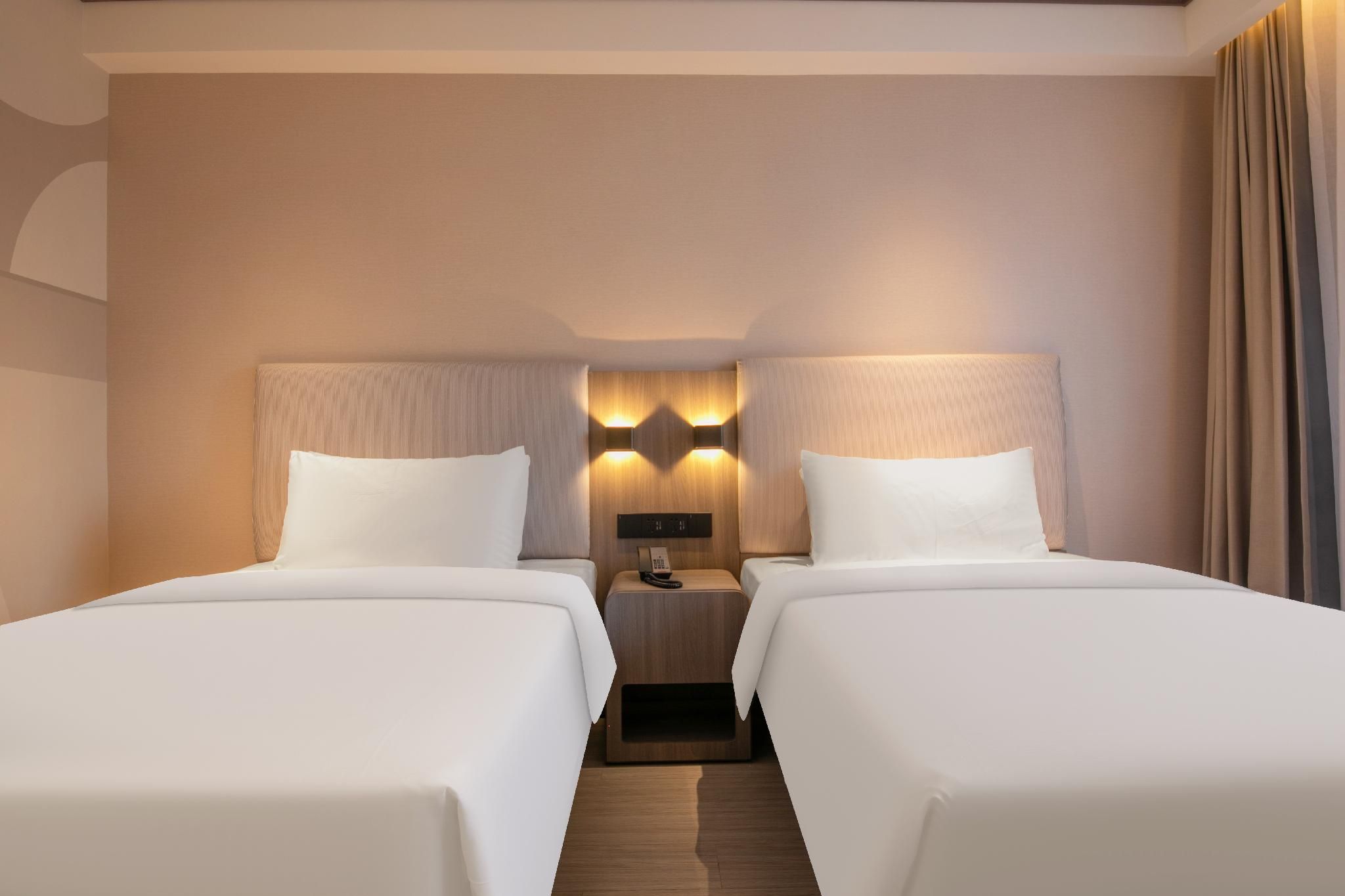 Huazhu - Twin Room