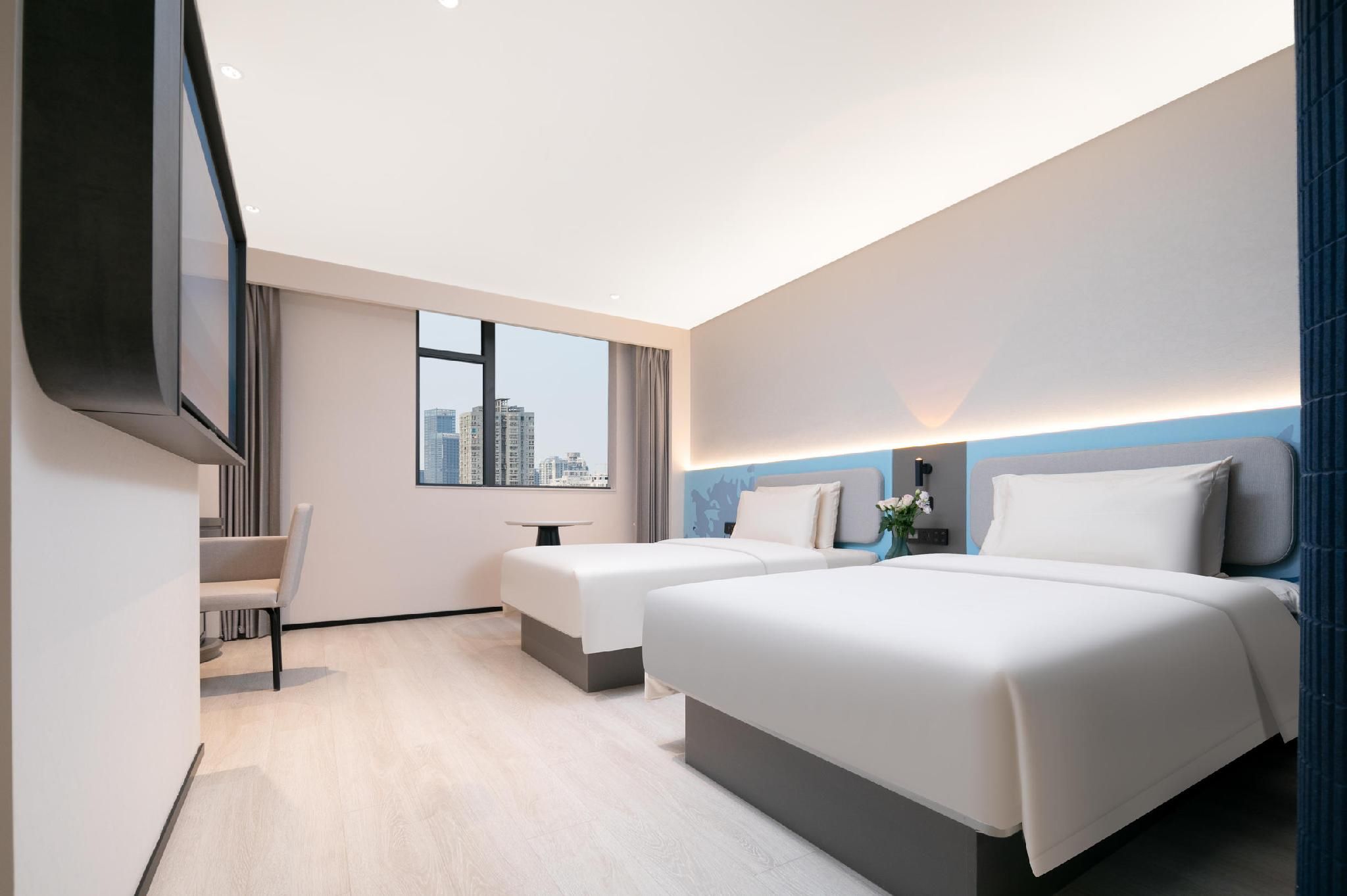 Standard Twin Bed Room