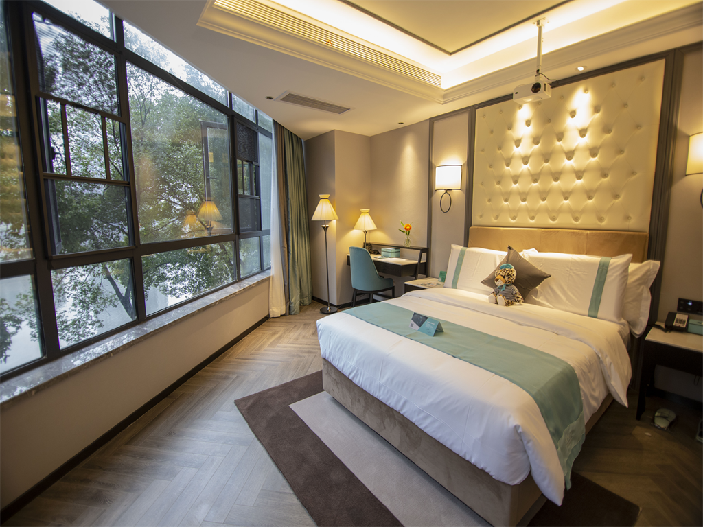 Xana - Pure 1 Bed Room