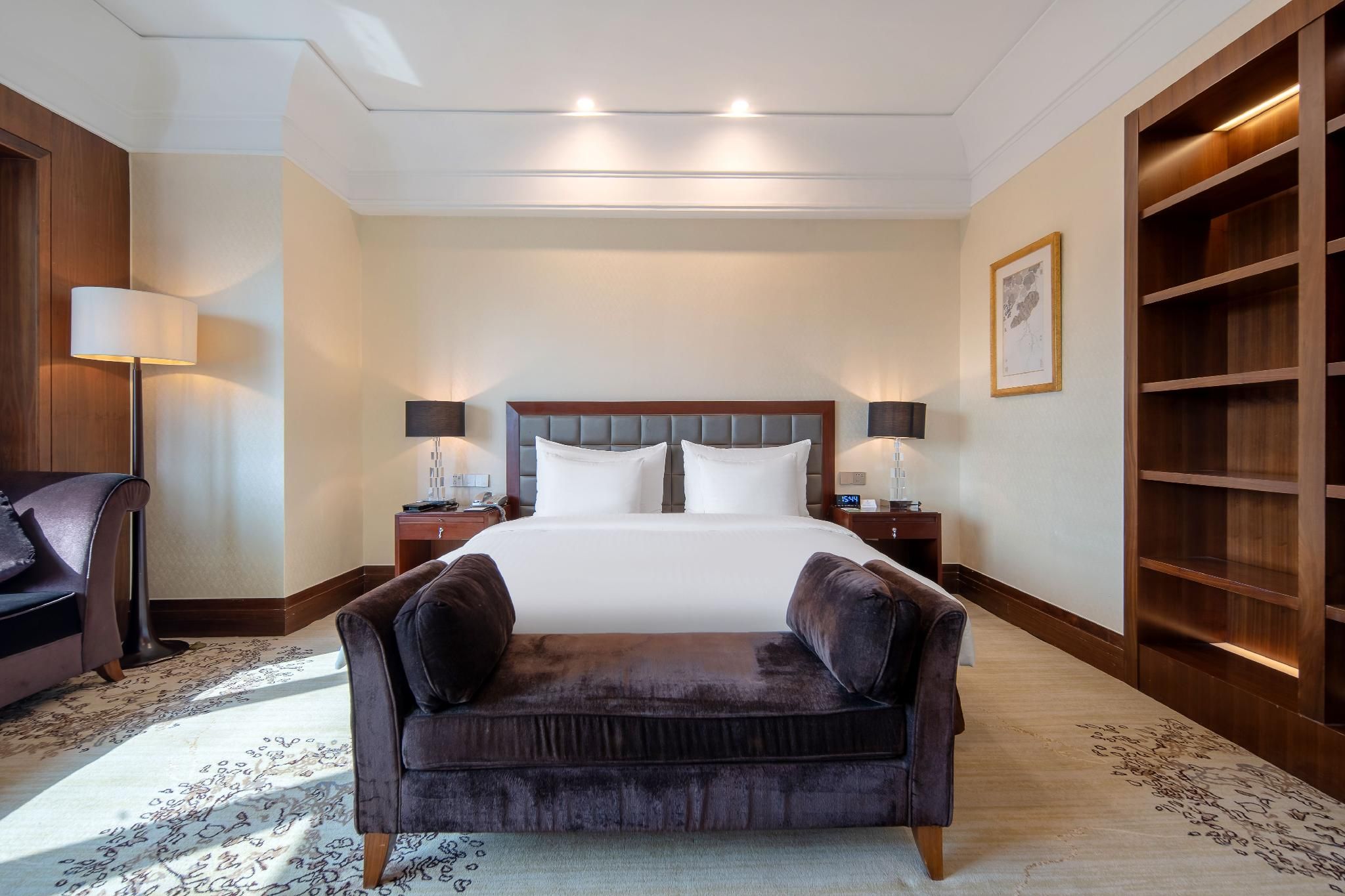 WH - Superior Deluxe View Room