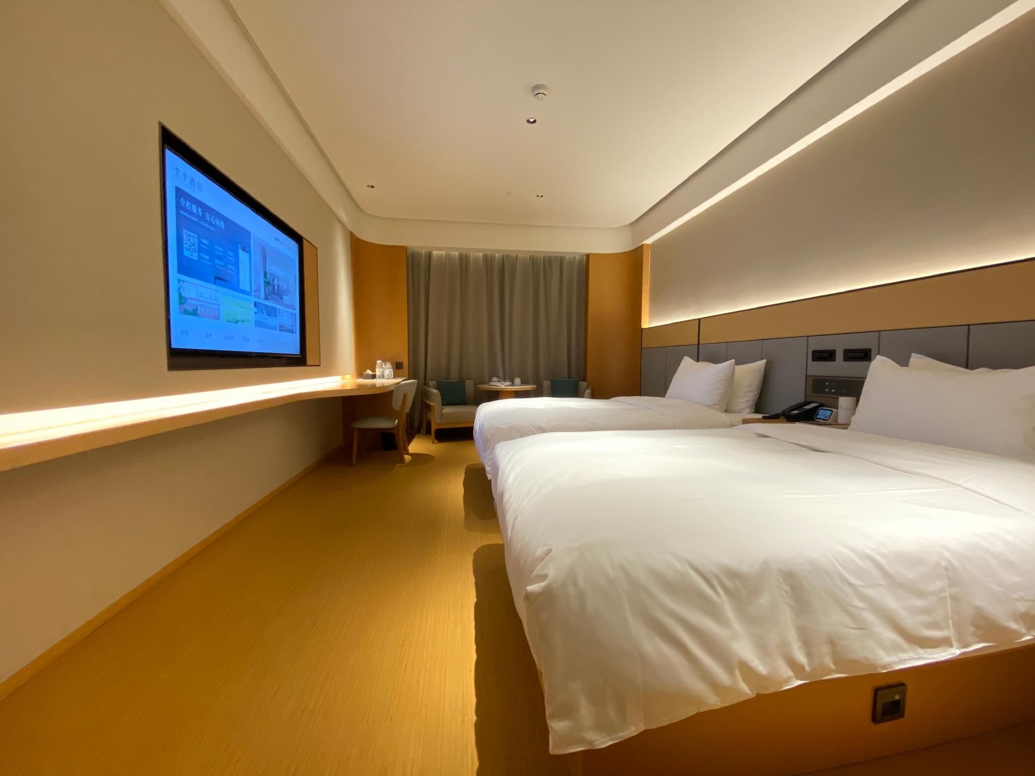 Twin Business Room