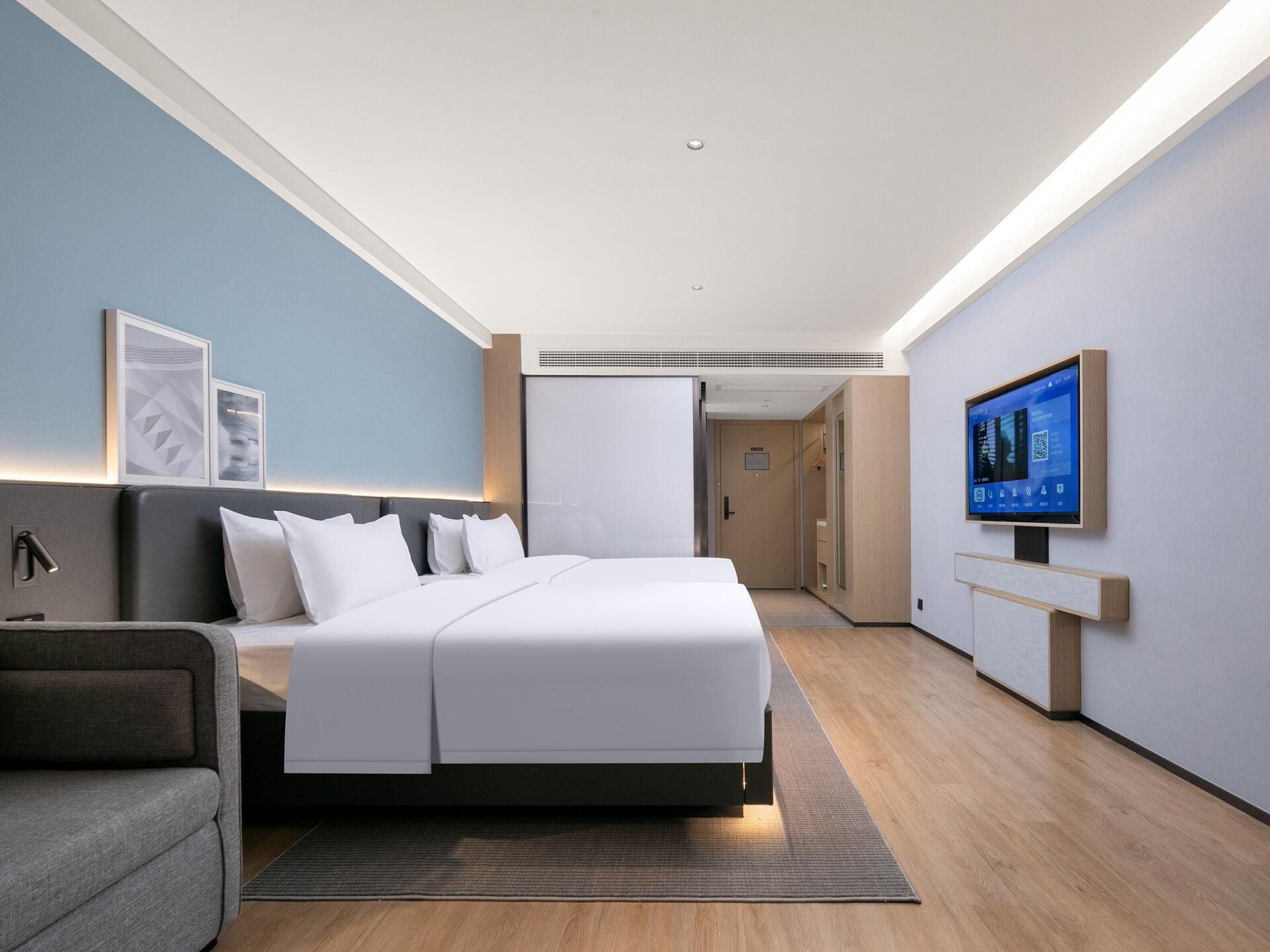 WH - Deluxe Room Twin