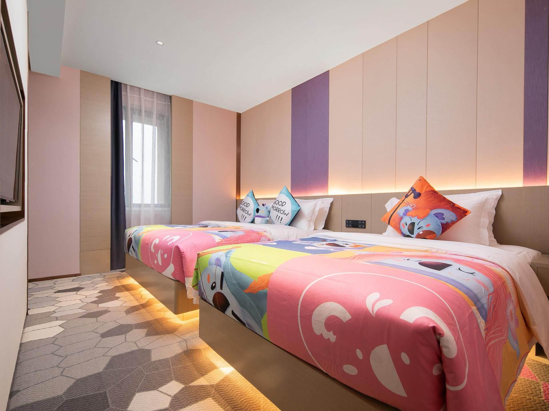 WH - LIXIAOLAN Parent-child Suite