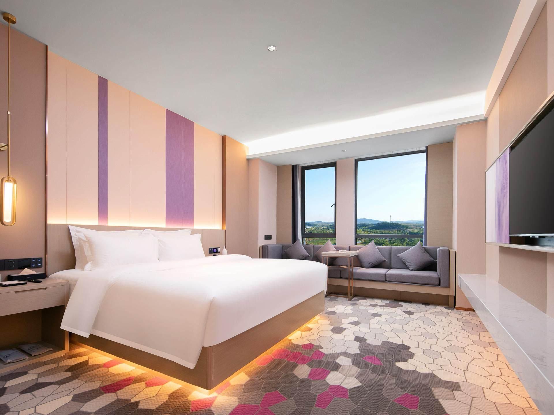 WH - 1 Bed Room with View