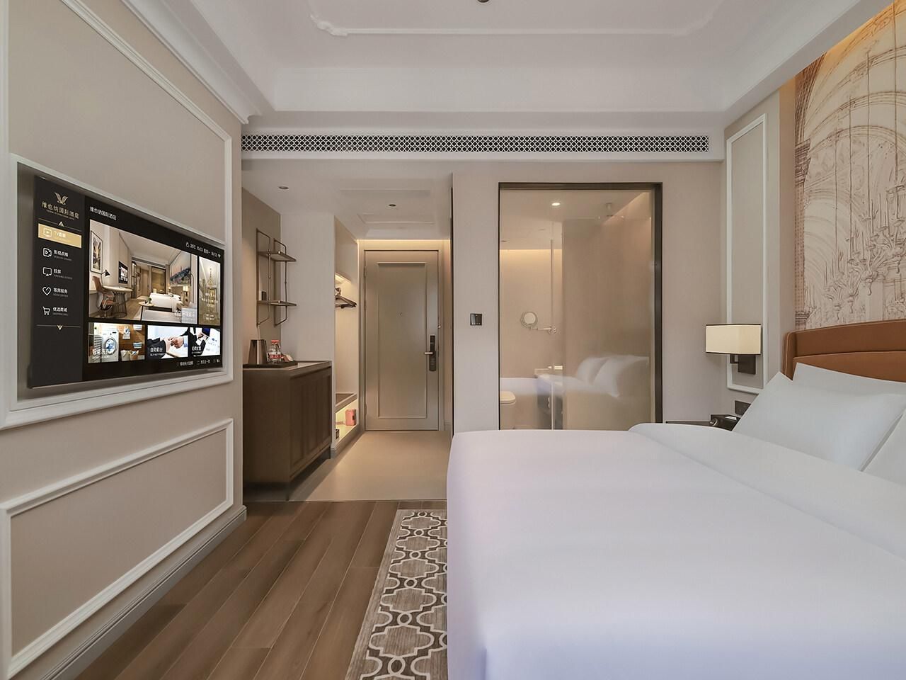 Standard - Queen Room