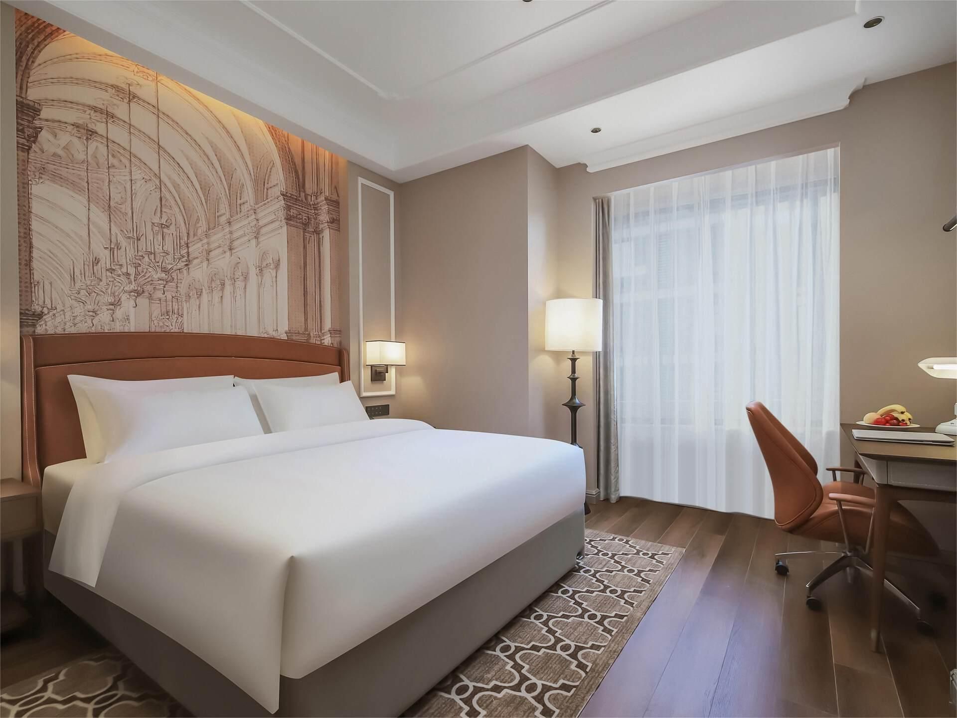 Standard - Queen Room