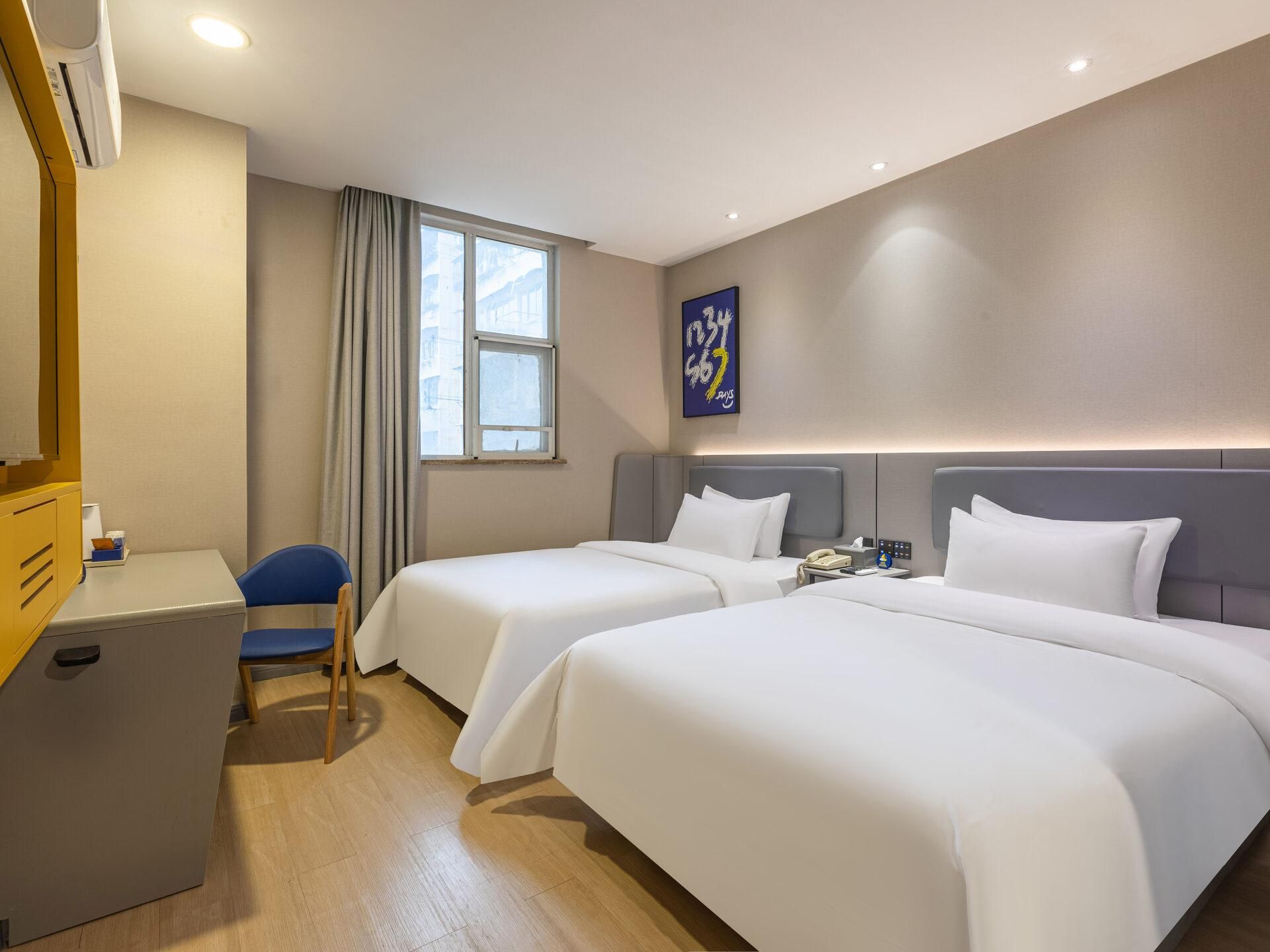 WH - New 7 Days Comfort Twin Room