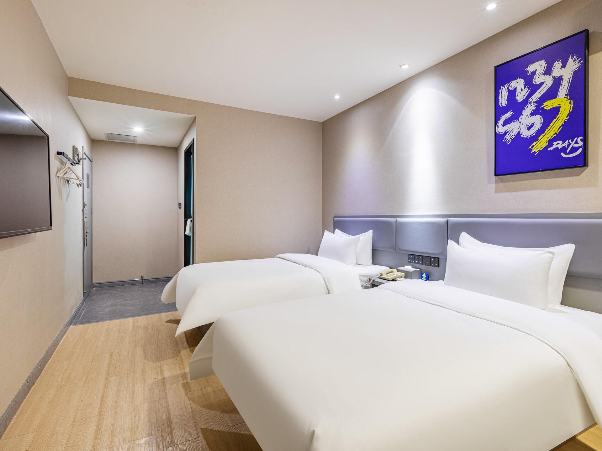 WH - New 7 Days Zizai Twin Room