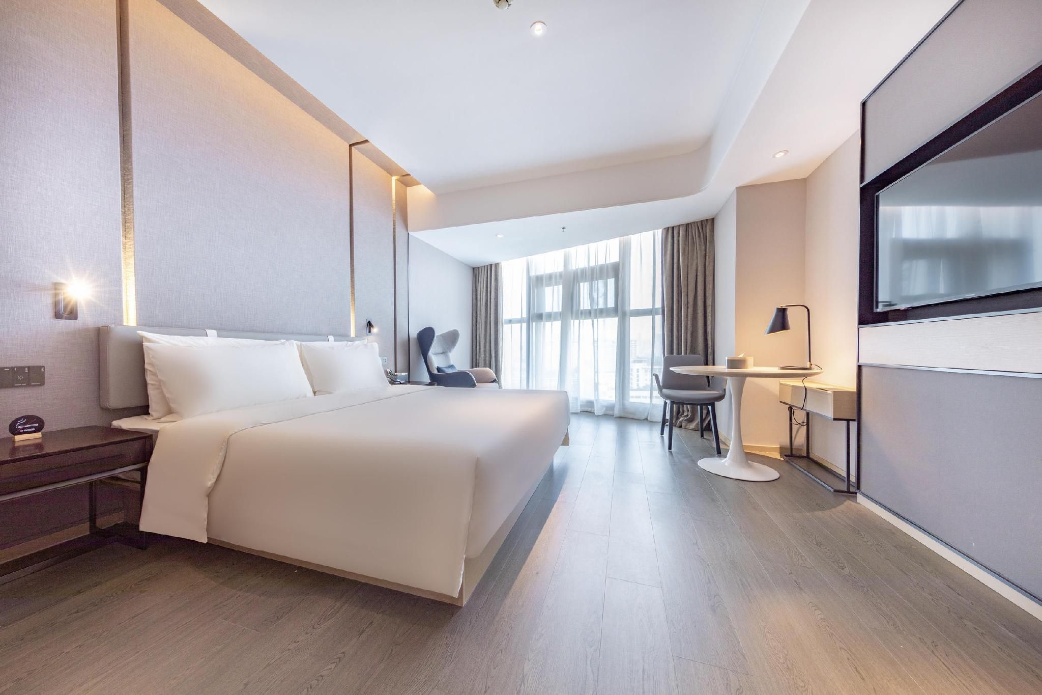 Executive room, Guest room, 1 Queen
