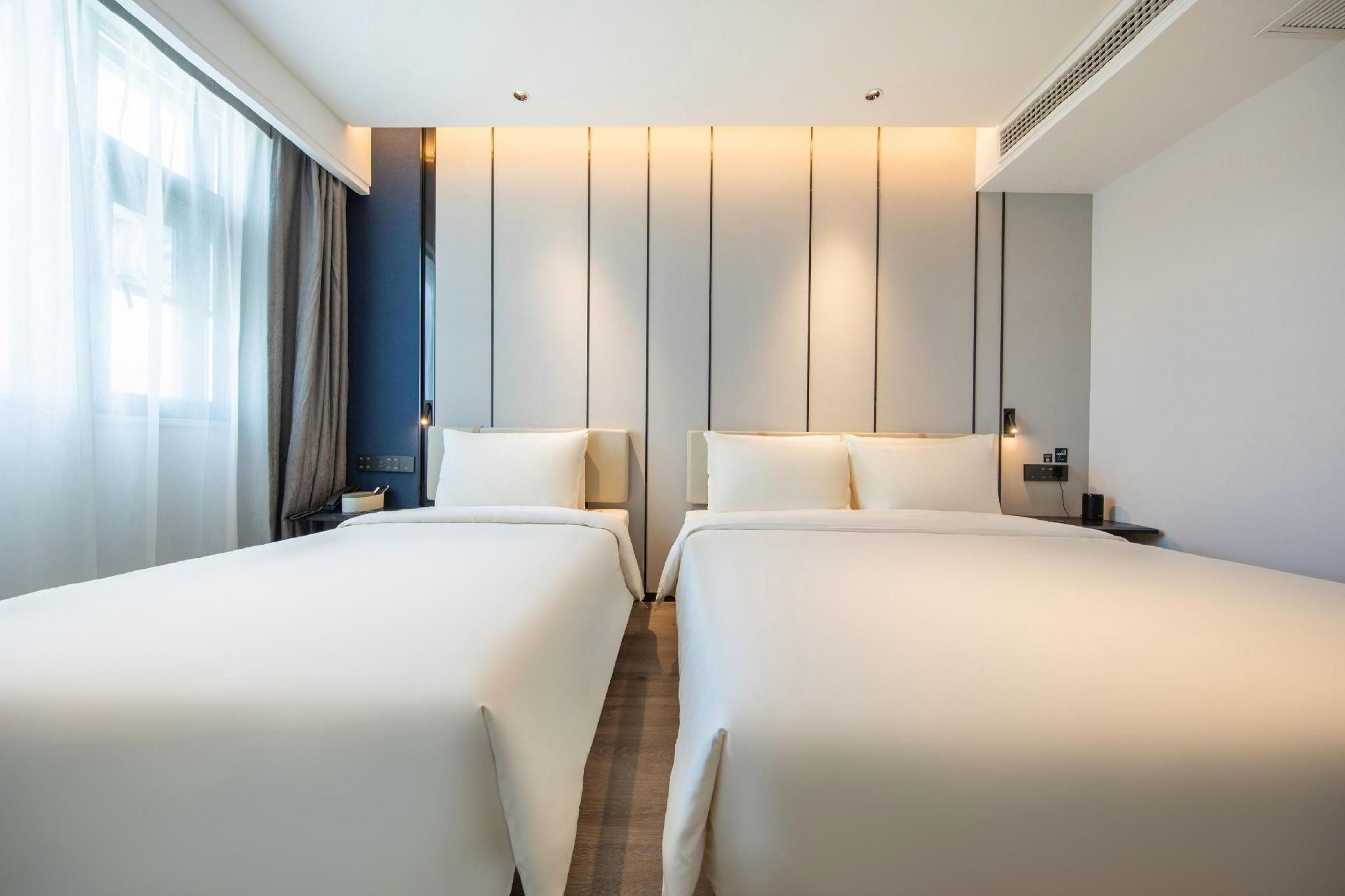 Atour - JIMU Family Bonding Suite