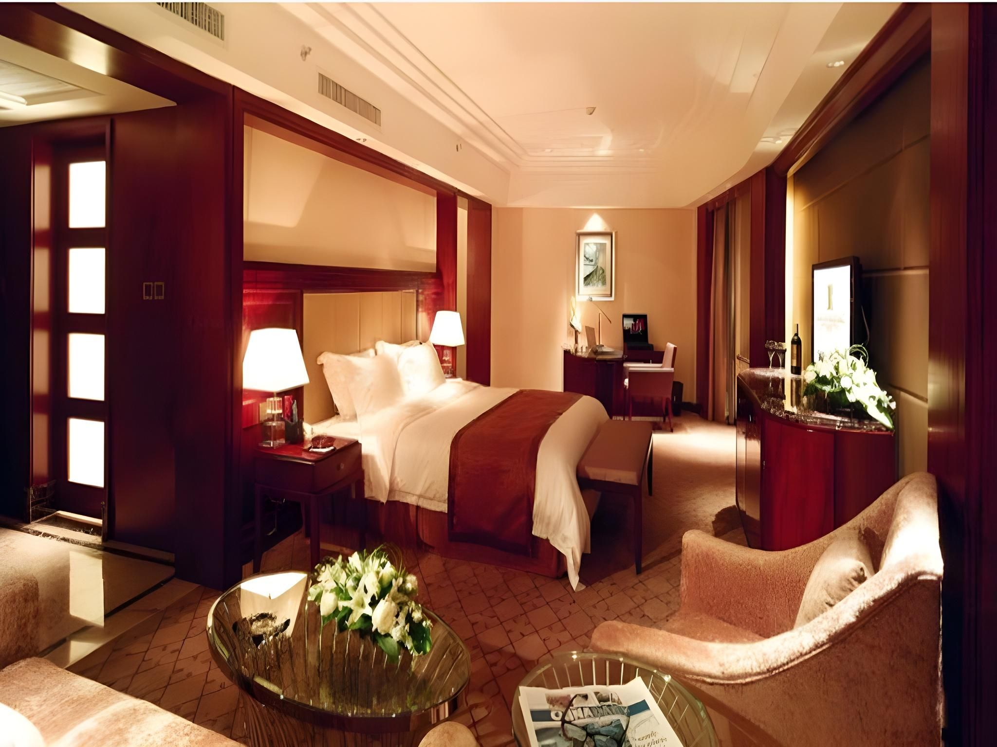 Executive Suite