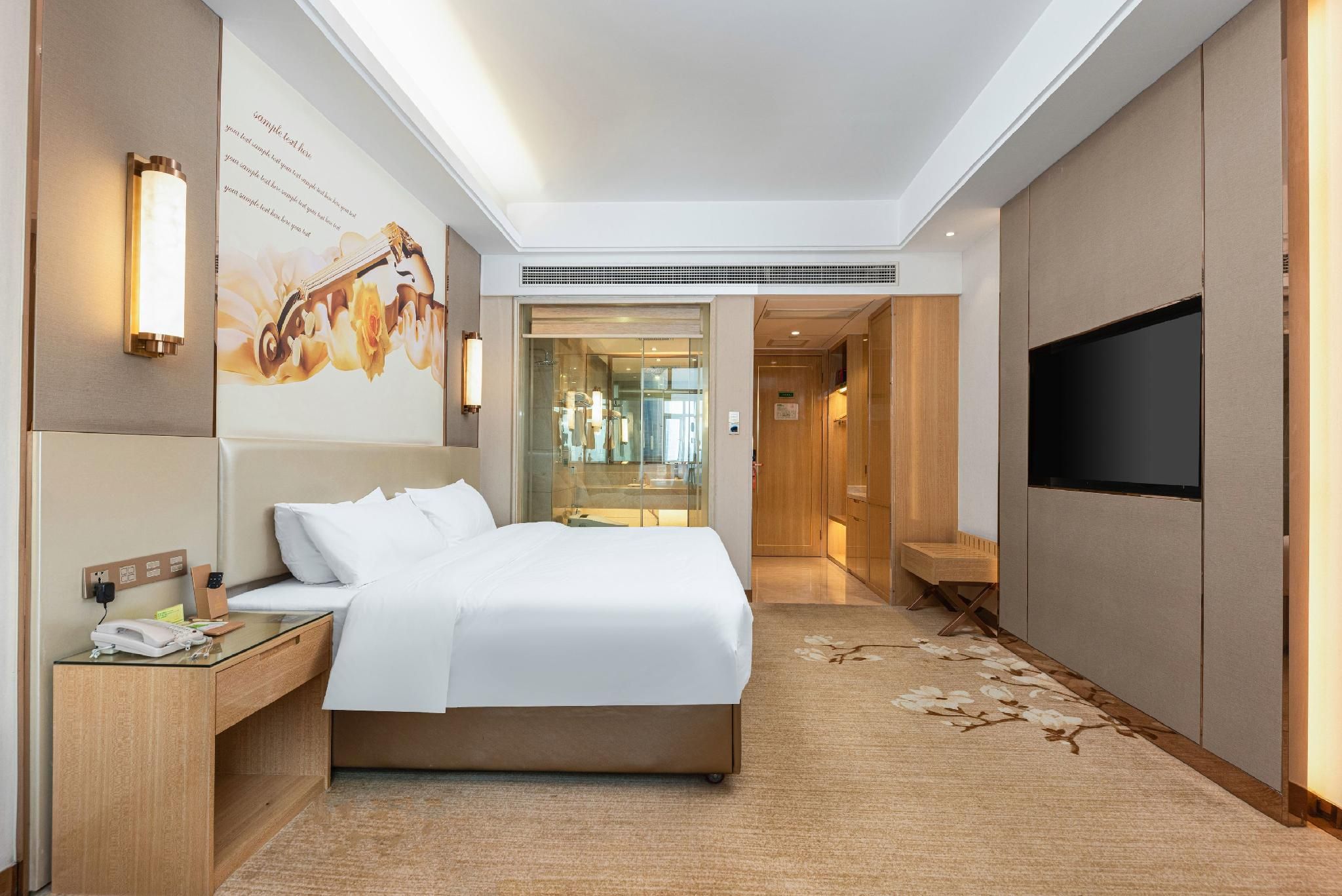 Deluxe Queen Room