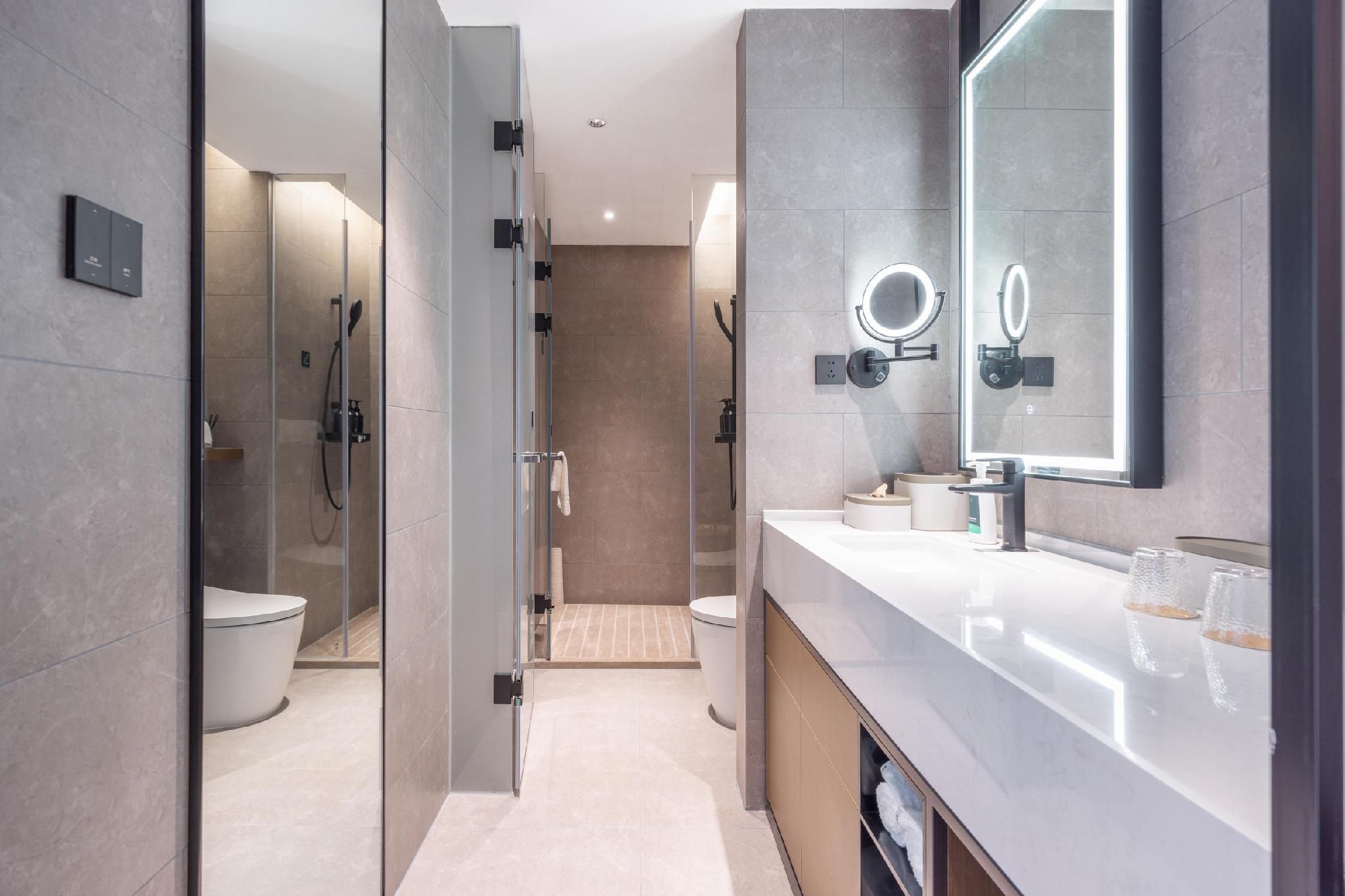 Executive room, Guest room, 1 Queen