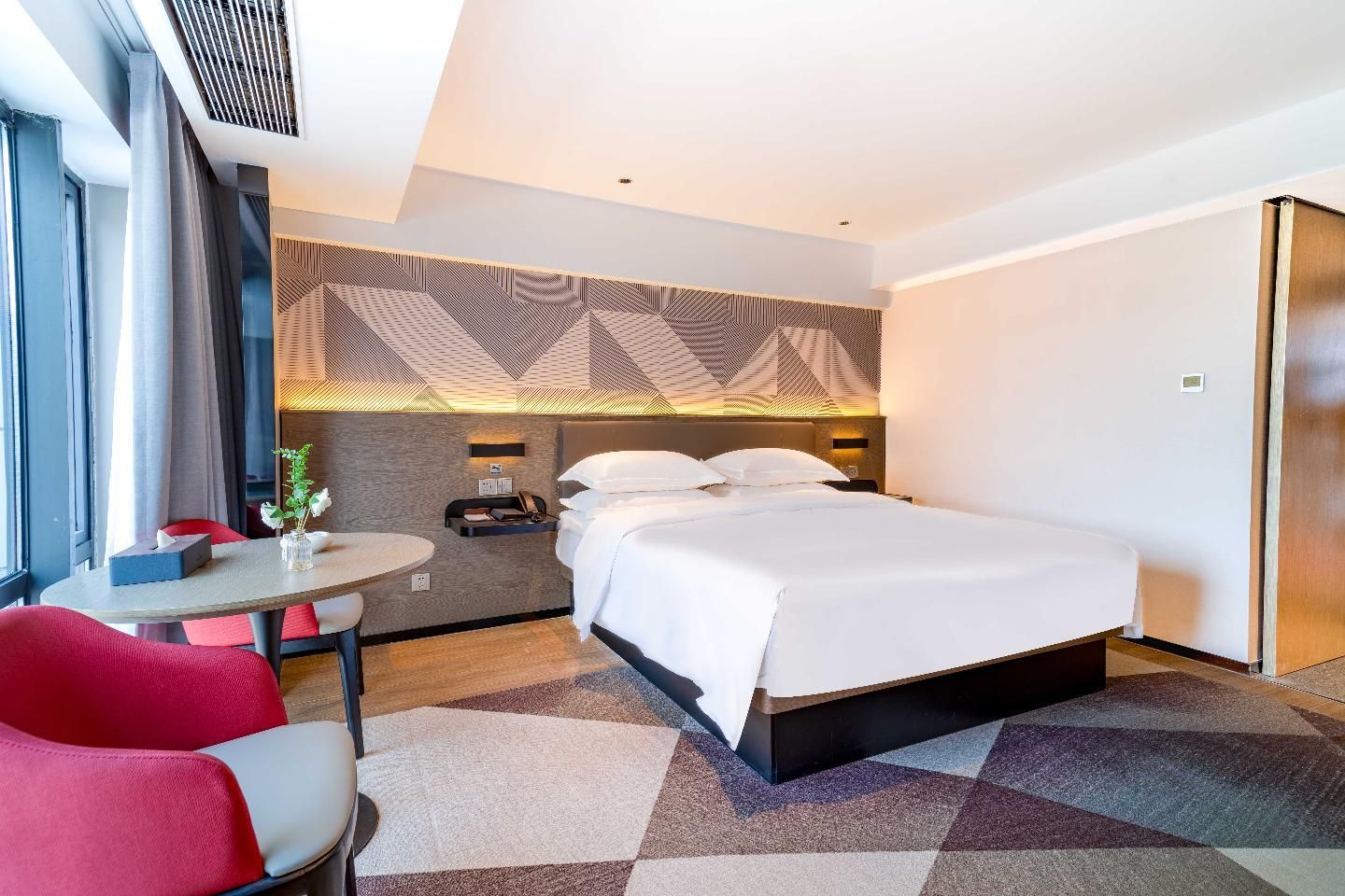 Dossen - Standard Bed Room