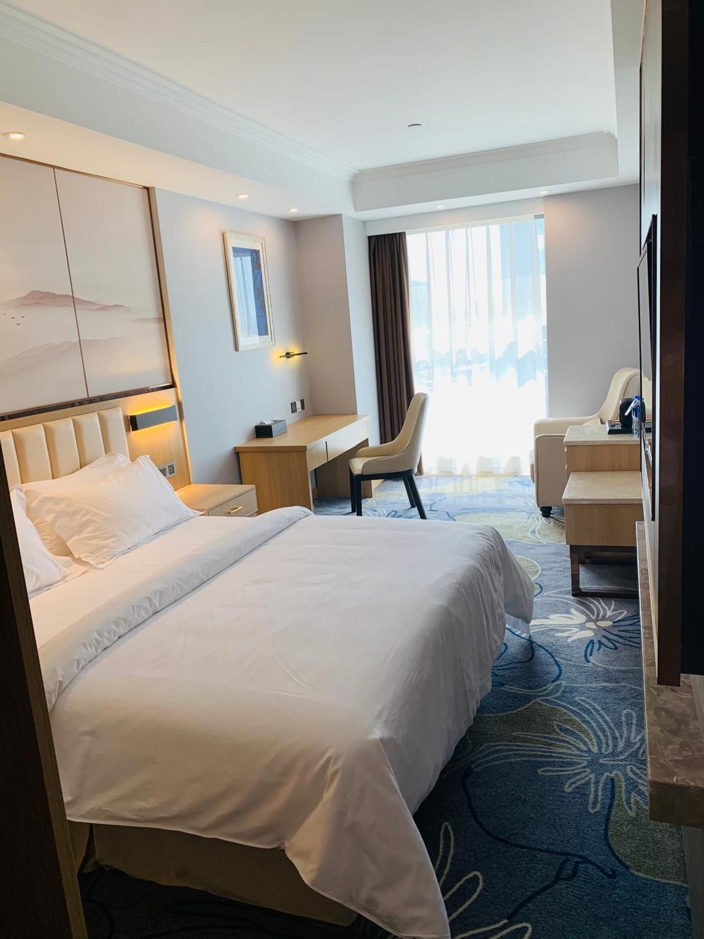 Exquisite Single Room