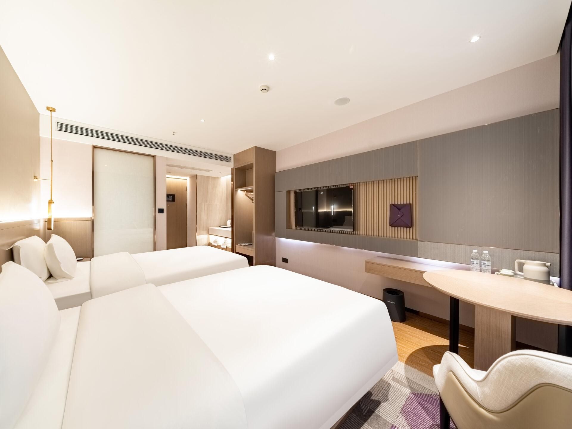 Deluxe Twin Bed Room