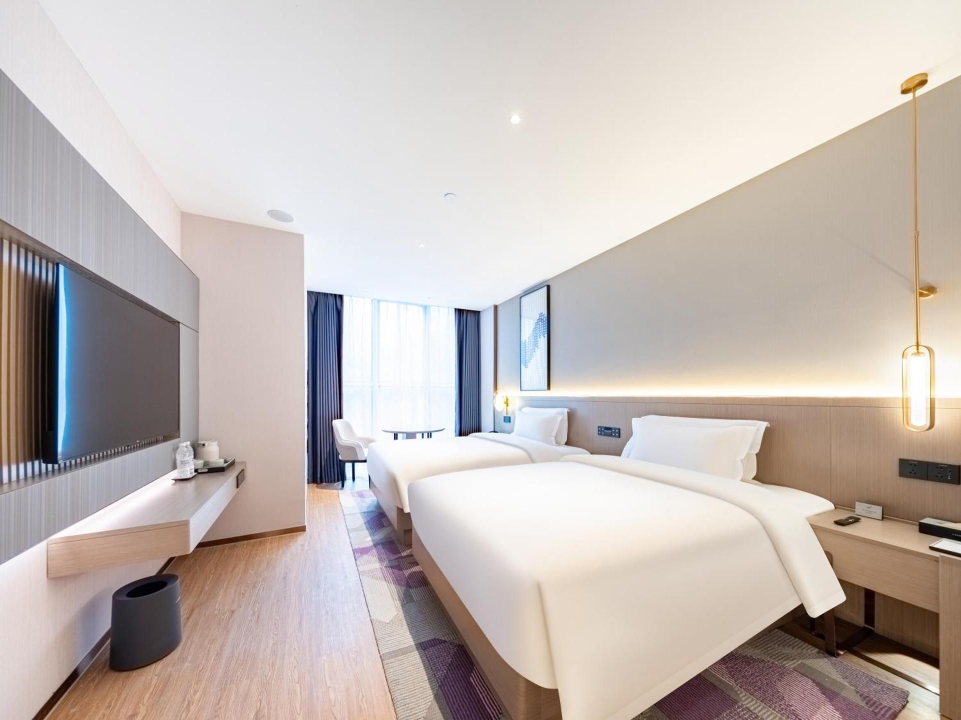 Twin Business Room