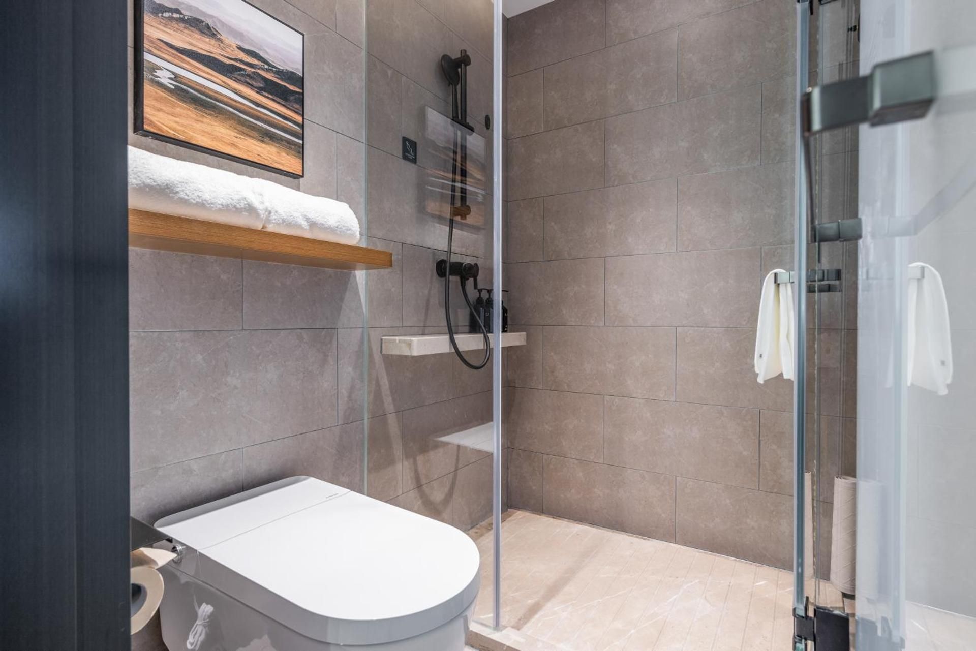 Atour Hotel Wuhan Optics Valley Technology Expo Center High-tech Park Executive Double Room 3