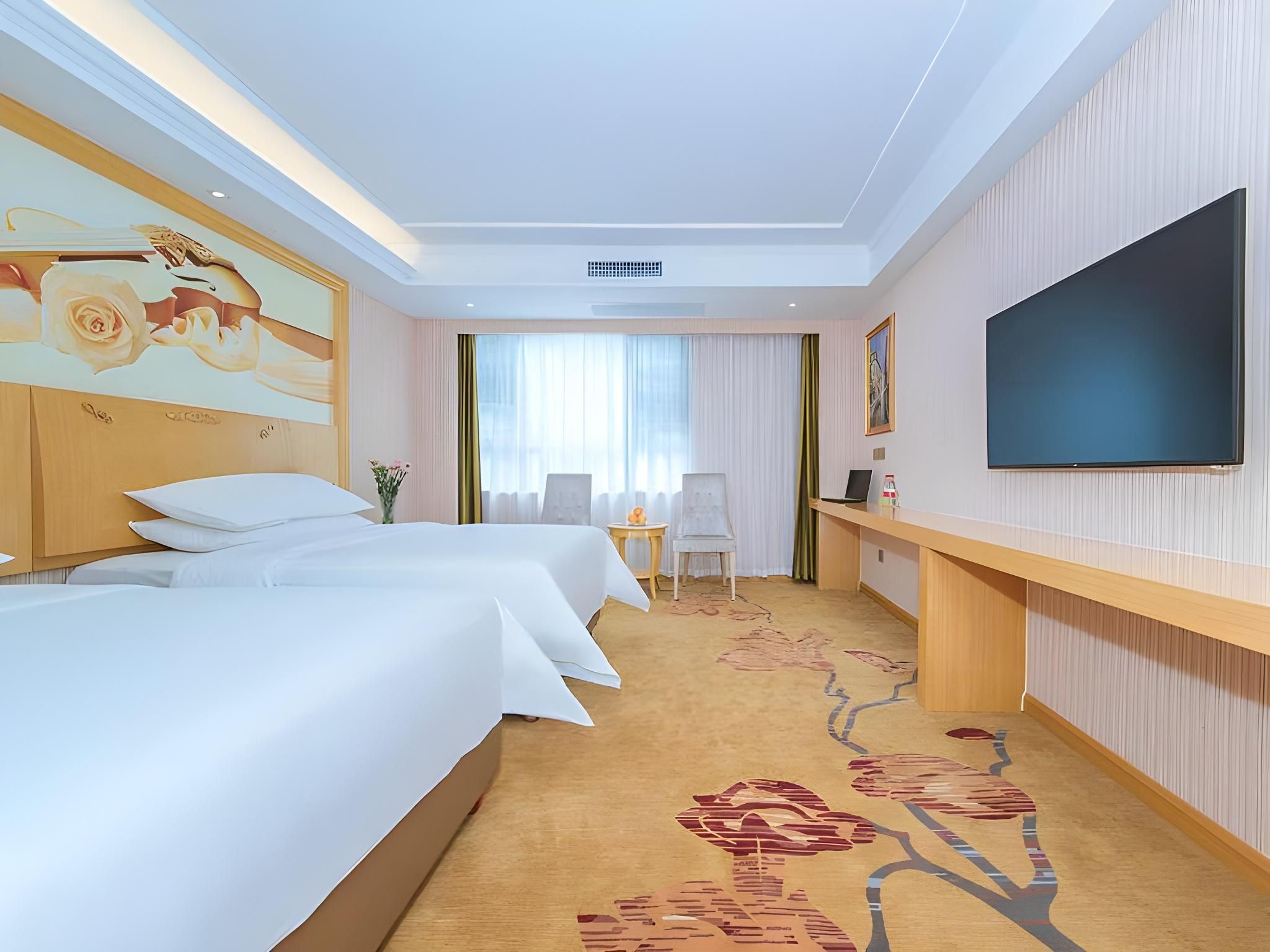 WH - Deluxe Room Twin