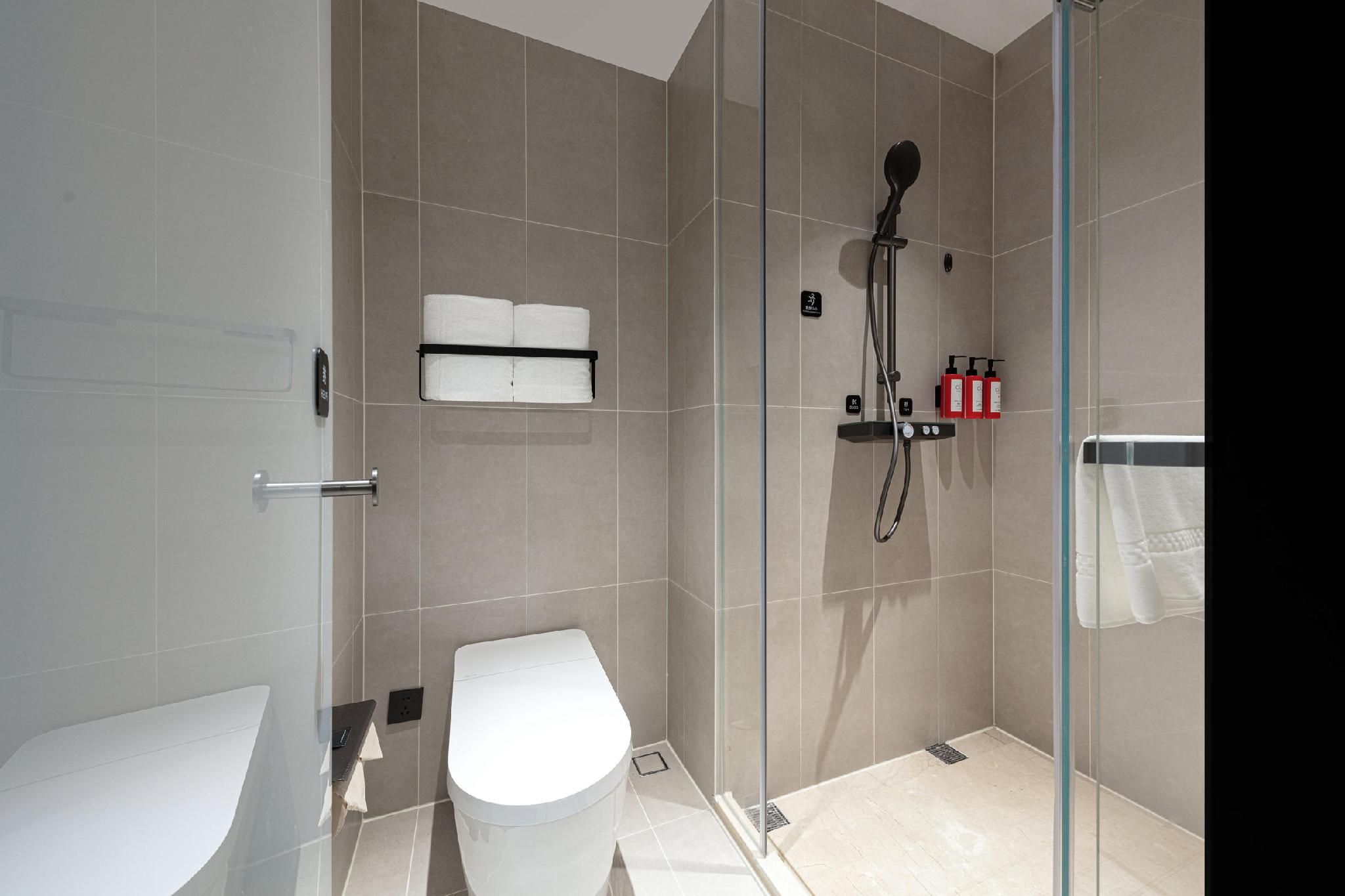 Atour - Standard 1 Bed Room