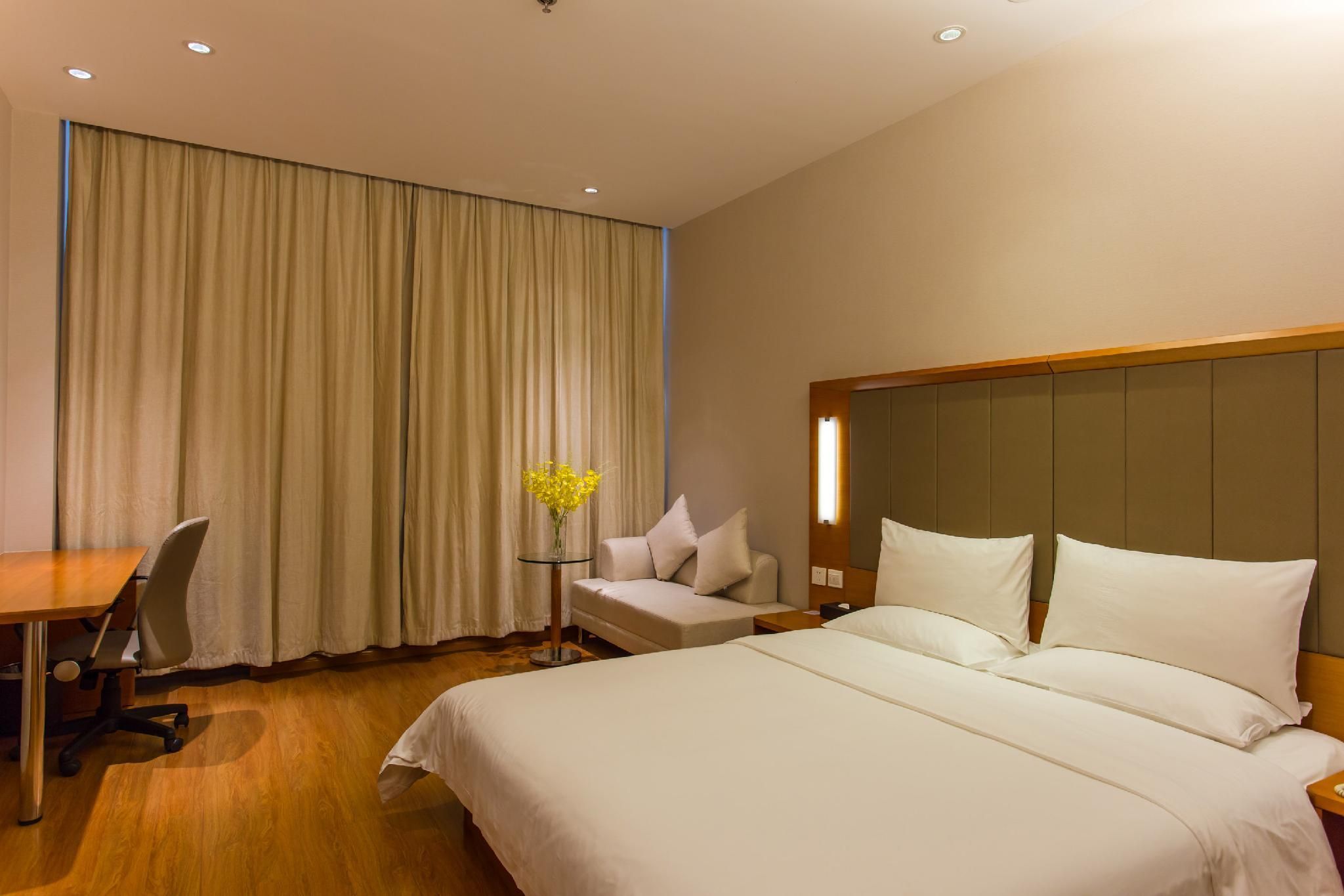 Huazhu - Superior Bed Room