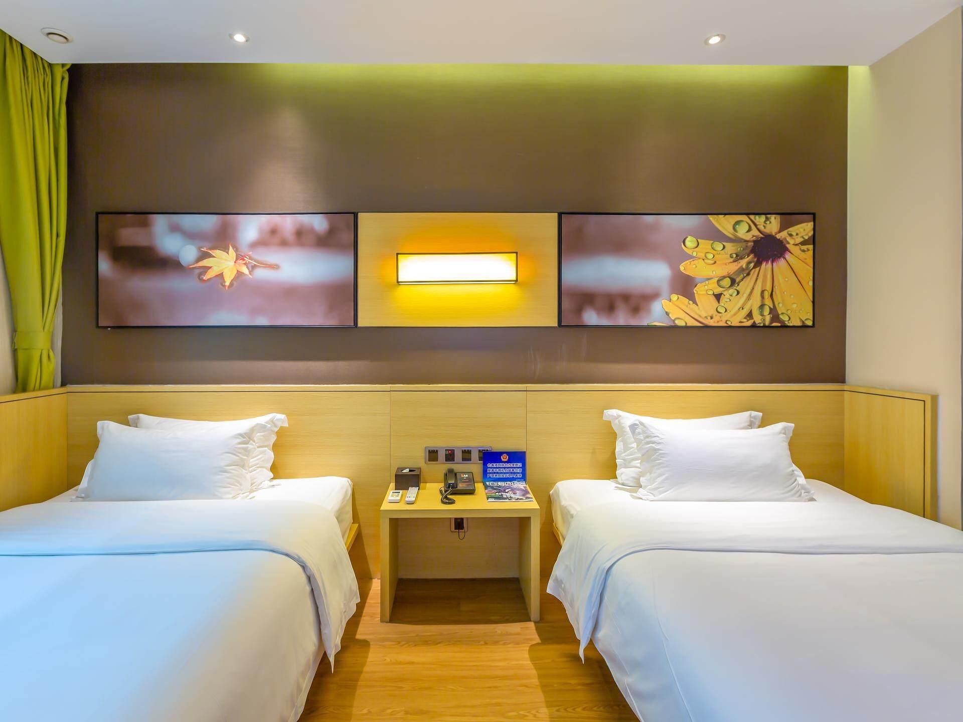 IU Compact U - Comfort Twin Room