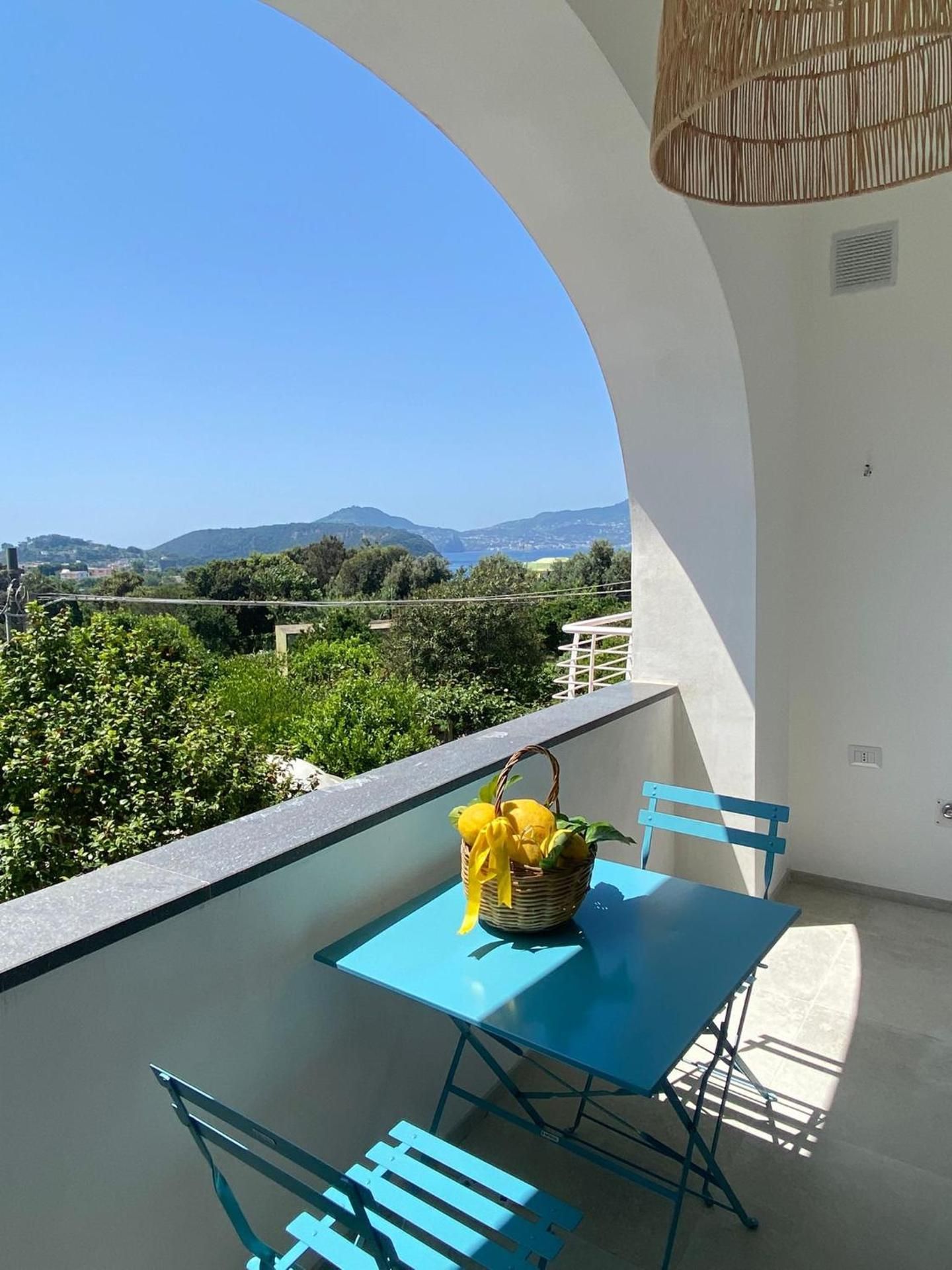 Quadruple Room with Terrace