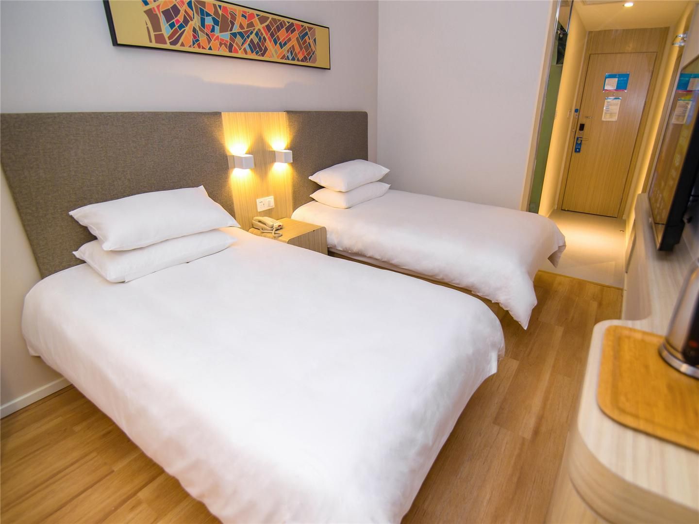 Huazhu - Twin Room A