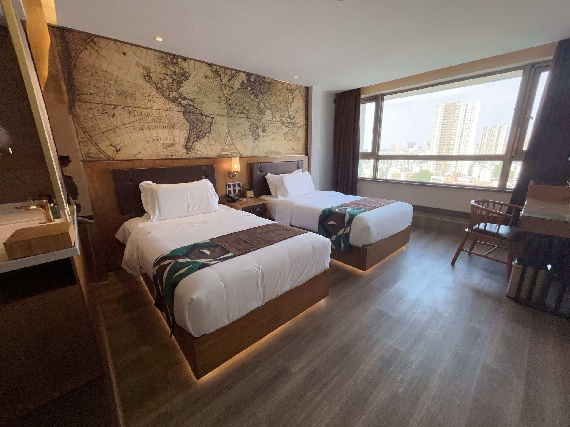 WH - Deluxe Room Twin