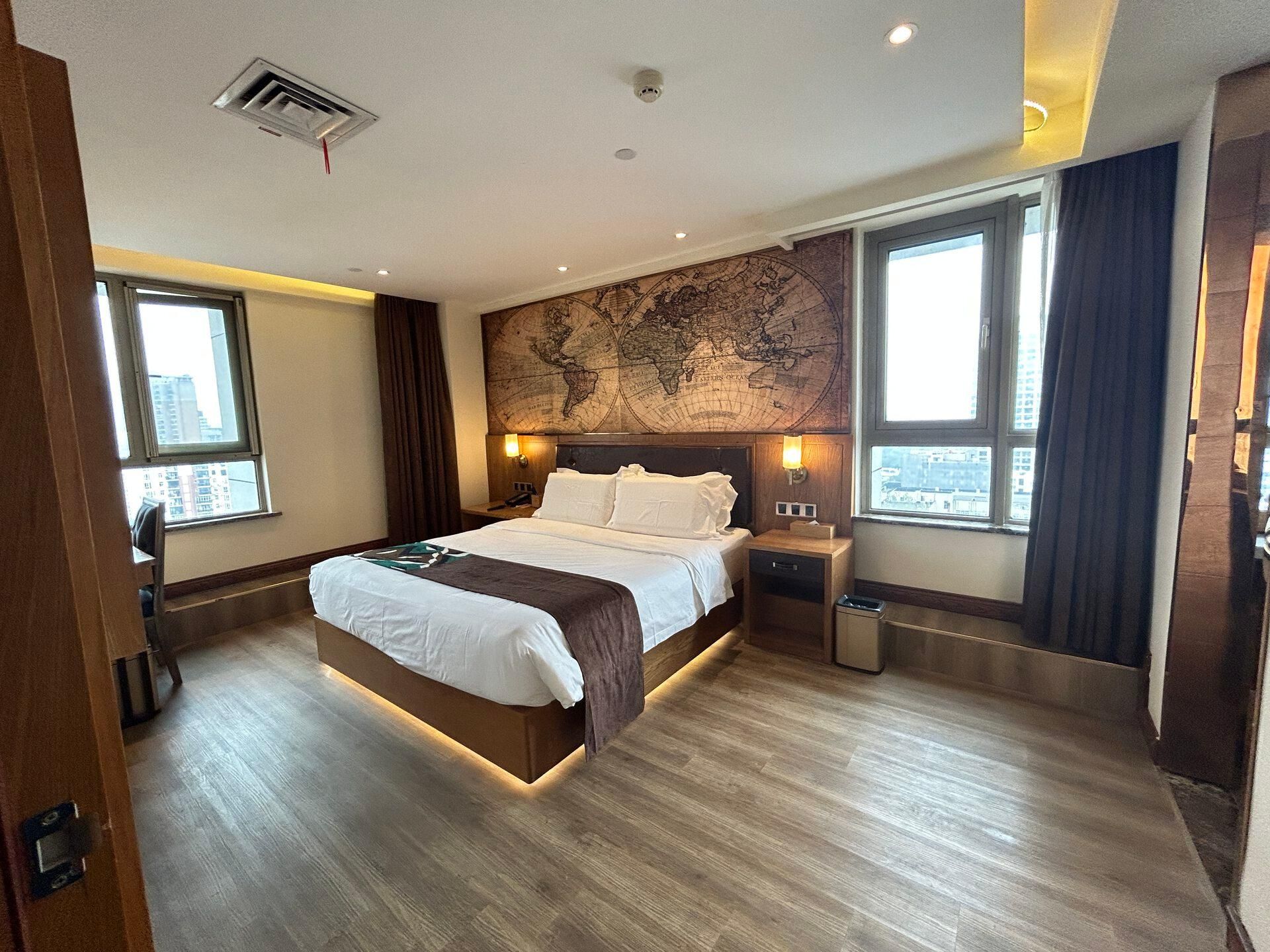 James Joyce - Feifan Travel Suite